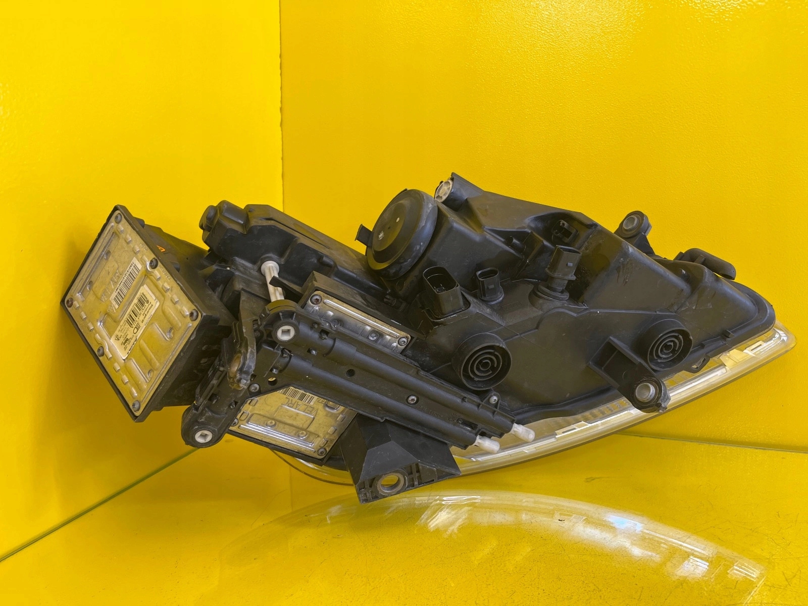 light left VW Pheaton BI-XENON 02-05 3D1941015G