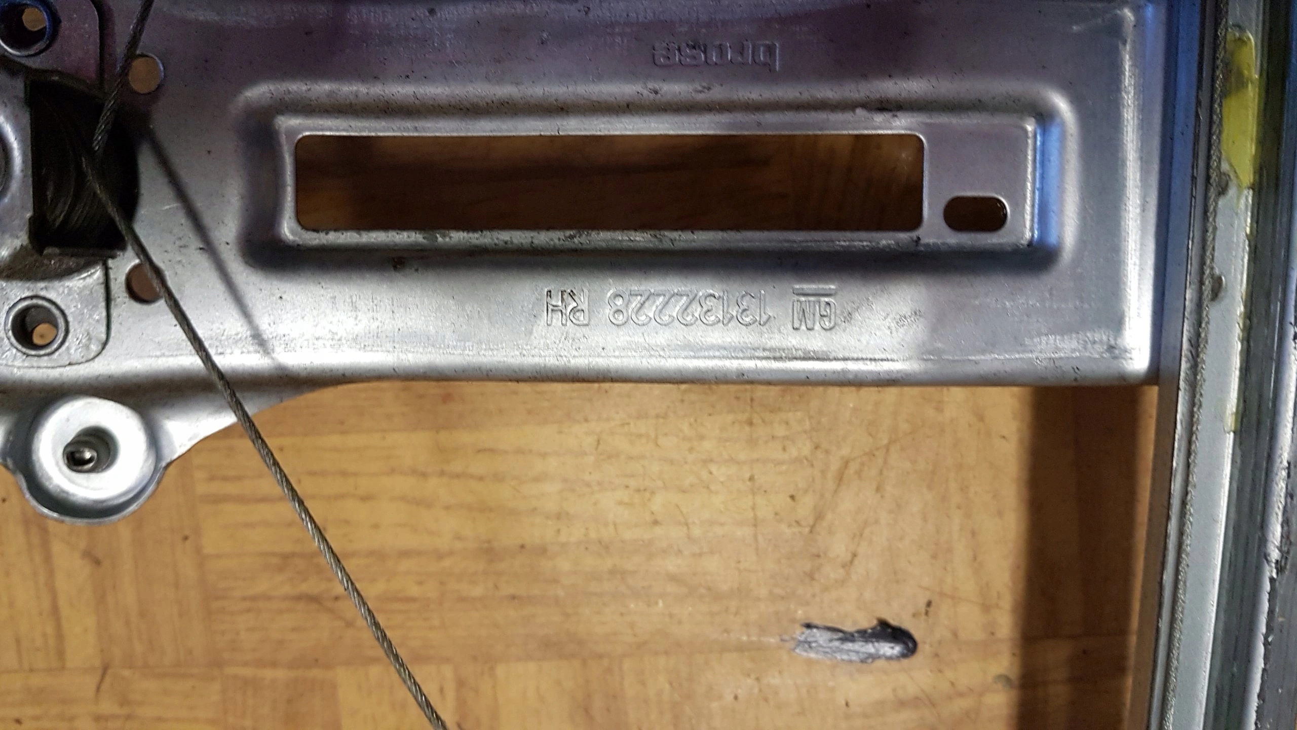 ZAFIRA B Mécanisme Vitres PT,LT 13132228 13132227