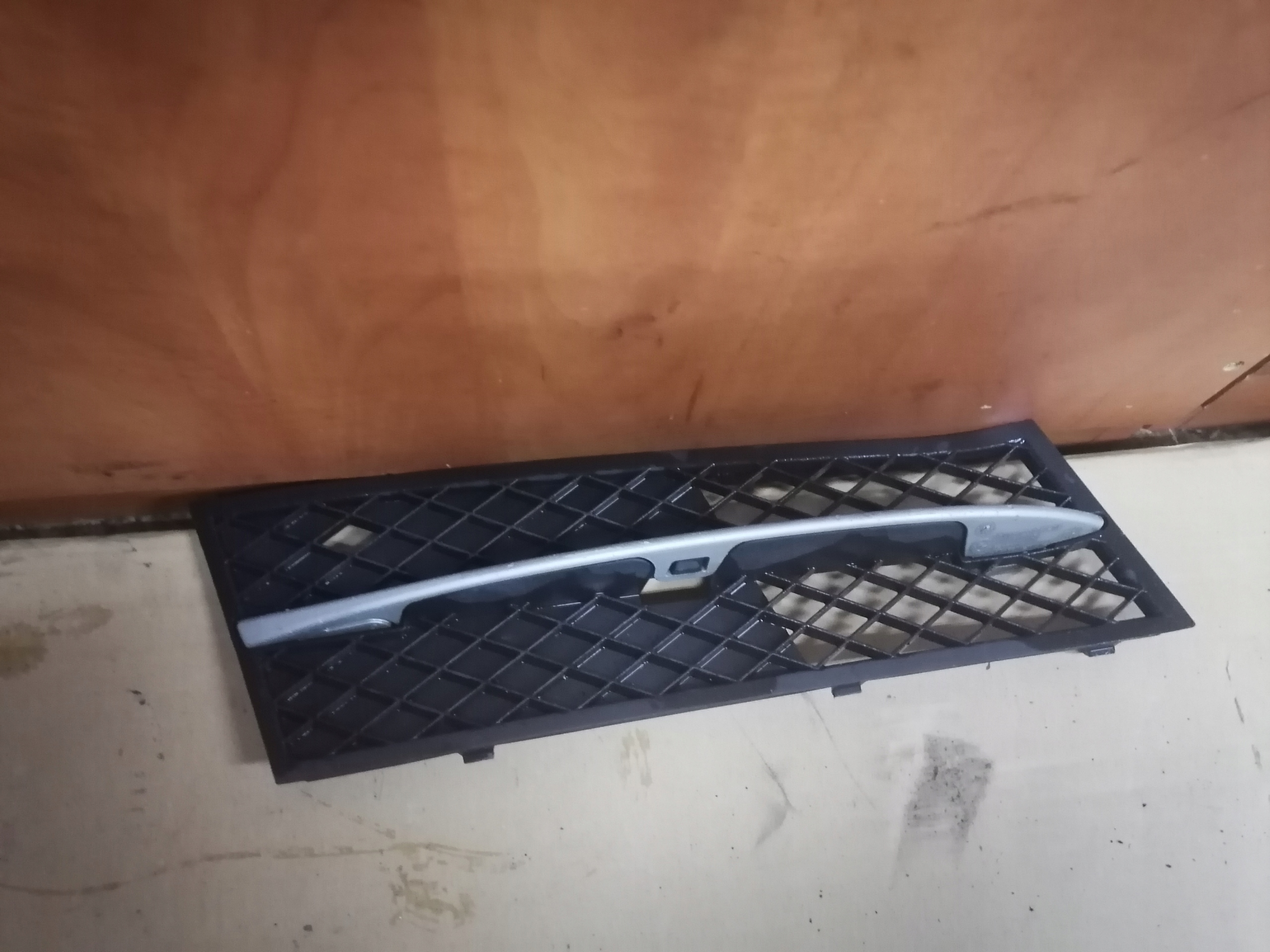 Решетка бампера П BMW 5 F10 F11 7200700