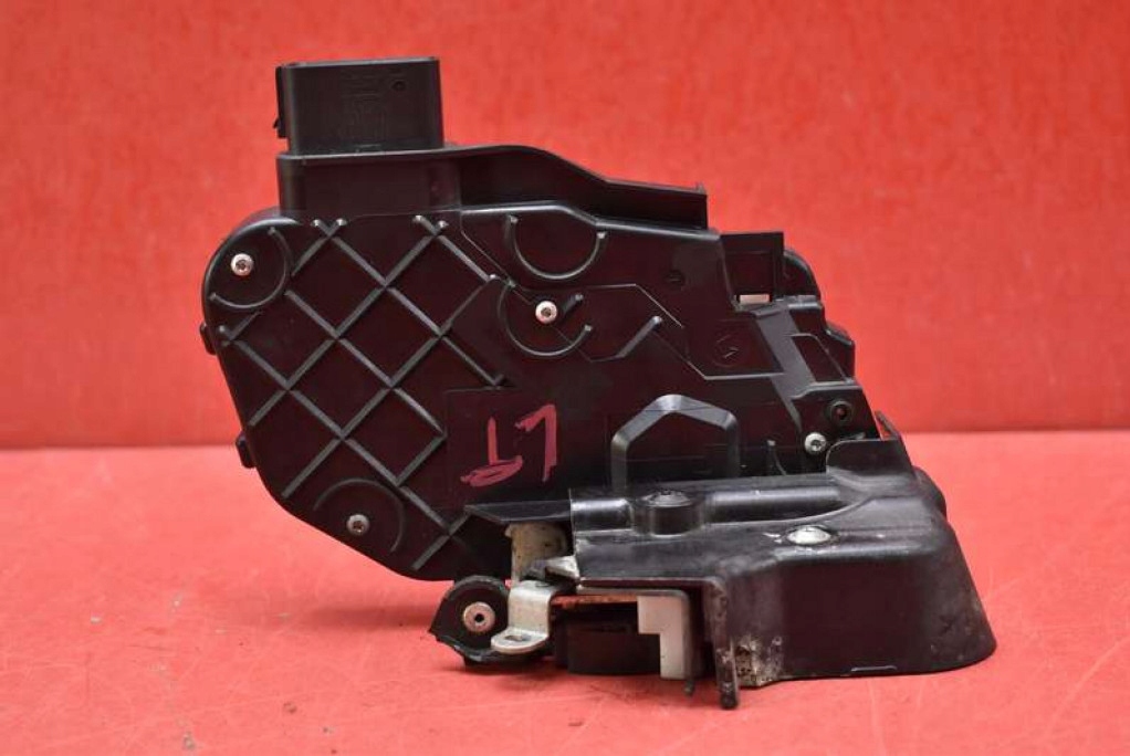 lock door left rear part rear VOLVO S40 2 II 04-07