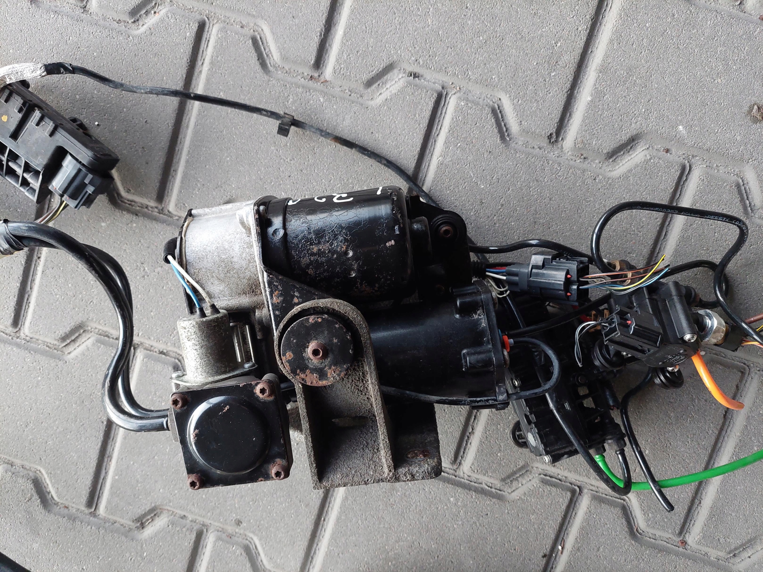 compressor; springing 6H22-19G525-AE RANGE ROVER III SPORT L320 LIFT 3.0 D