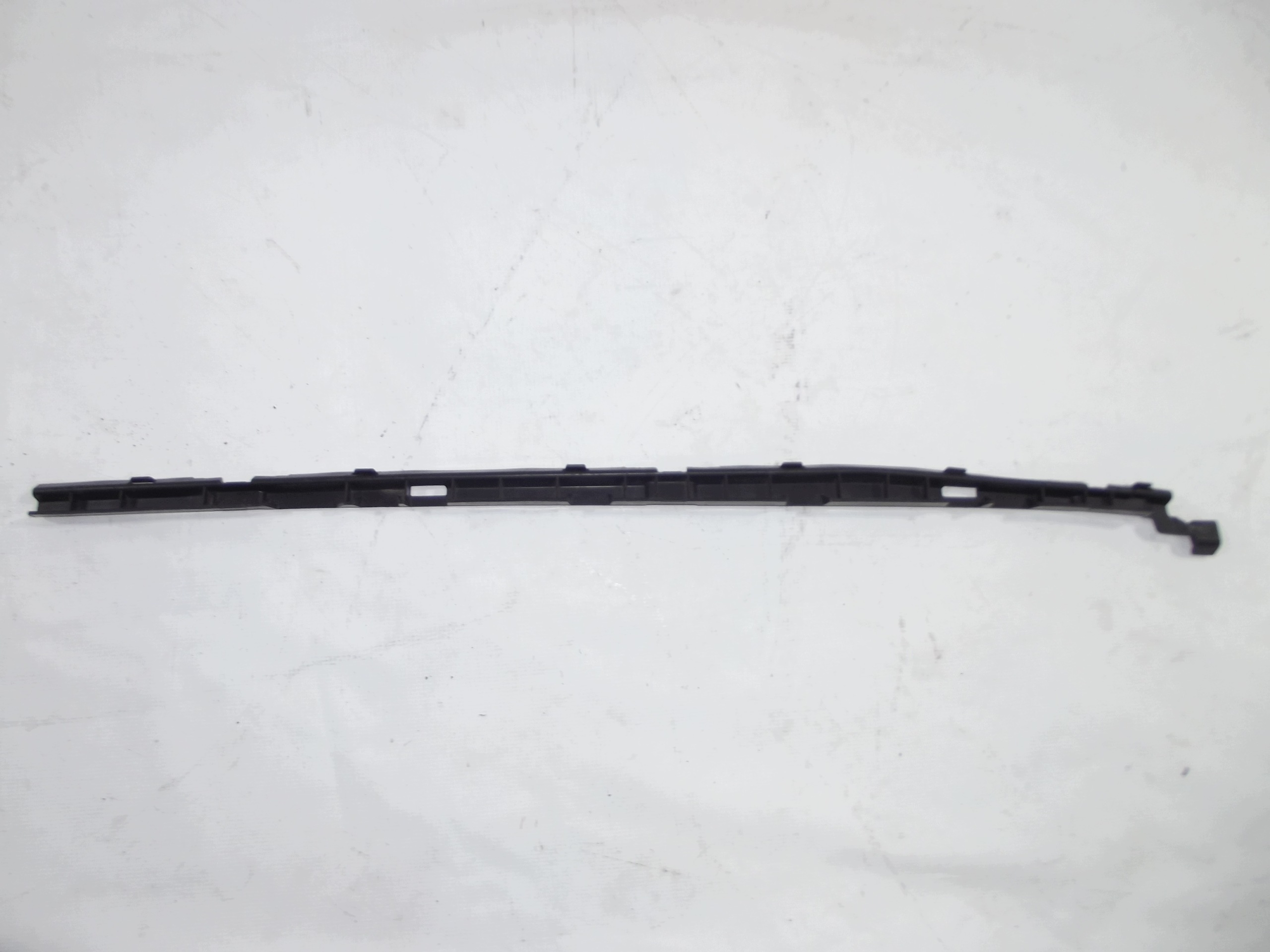 Mercedes GLA W156 support mouldings progowej left A1566980900