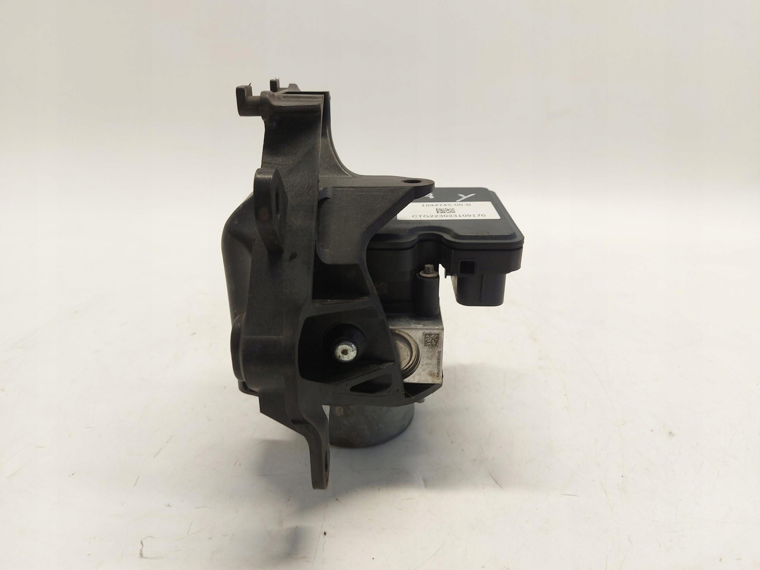 TESLA MODEL Y 2022 pump module control unit abs abs-u 1044745-00-b