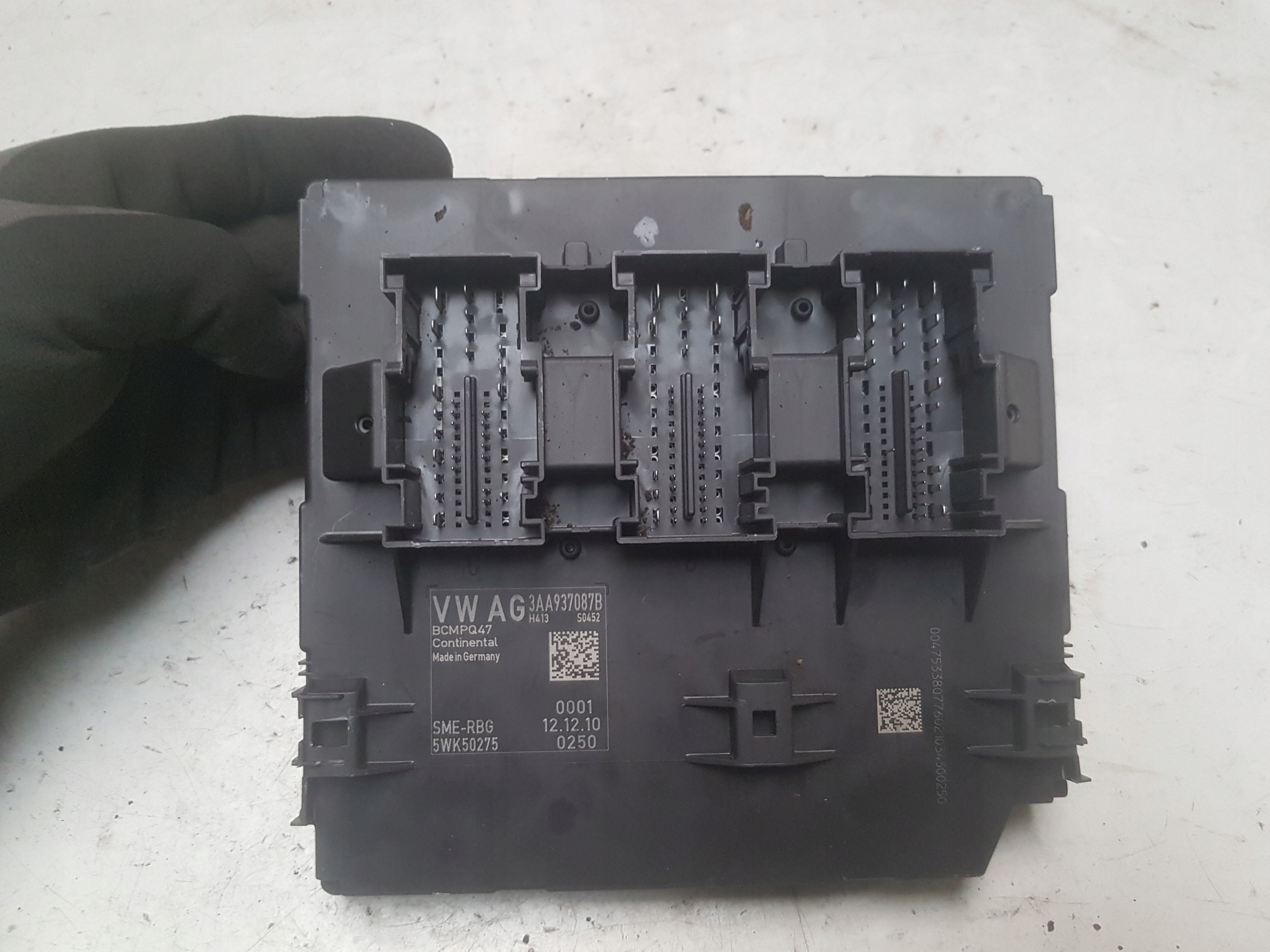 VW PASSAT CC 08-12R модуль BORDNETZ BCM 3aa937087b