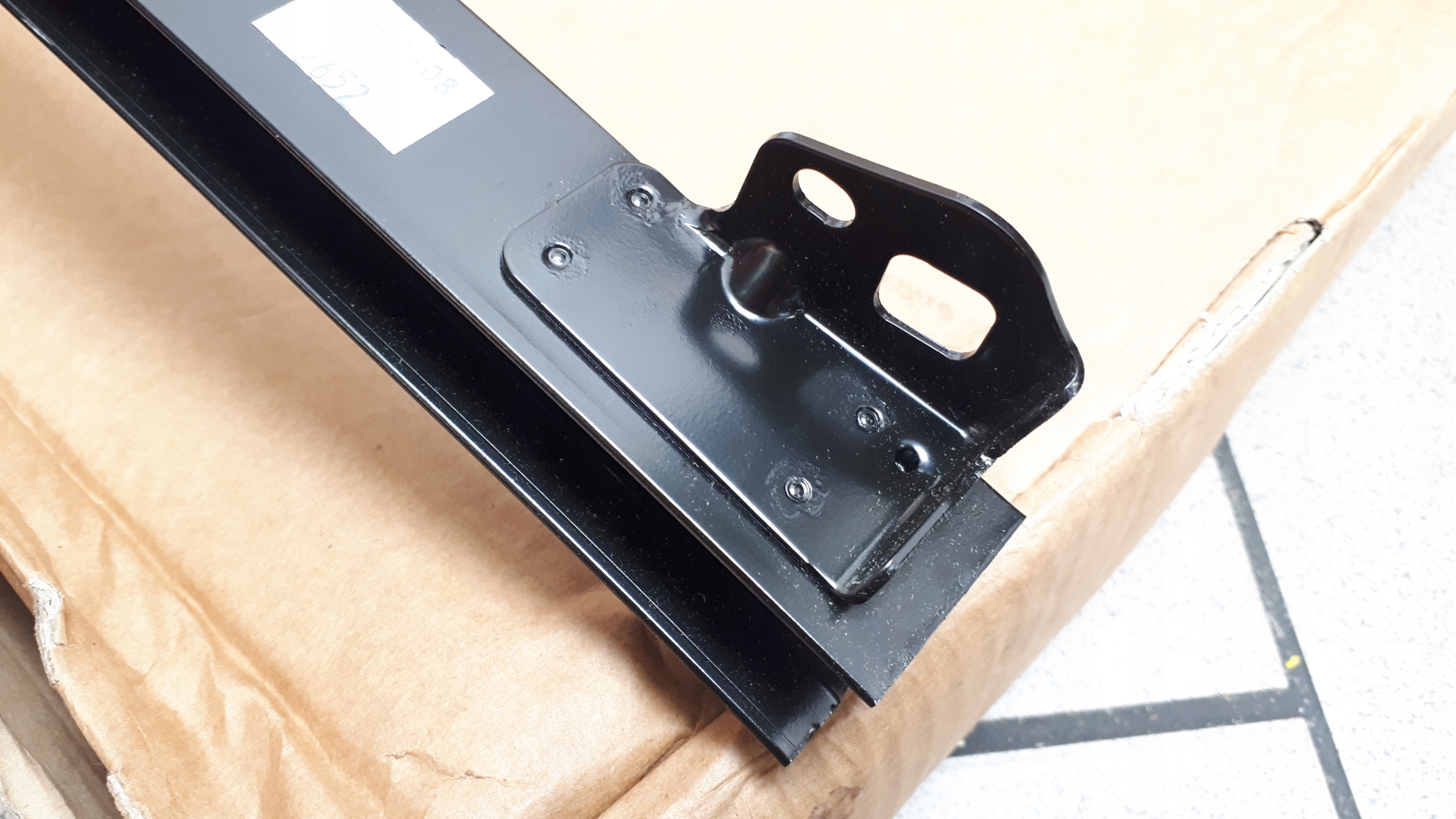 SZYBA DRZWI LEWY TYL TROJKAT SMART PASSION BRABUS Part manufacturer other
