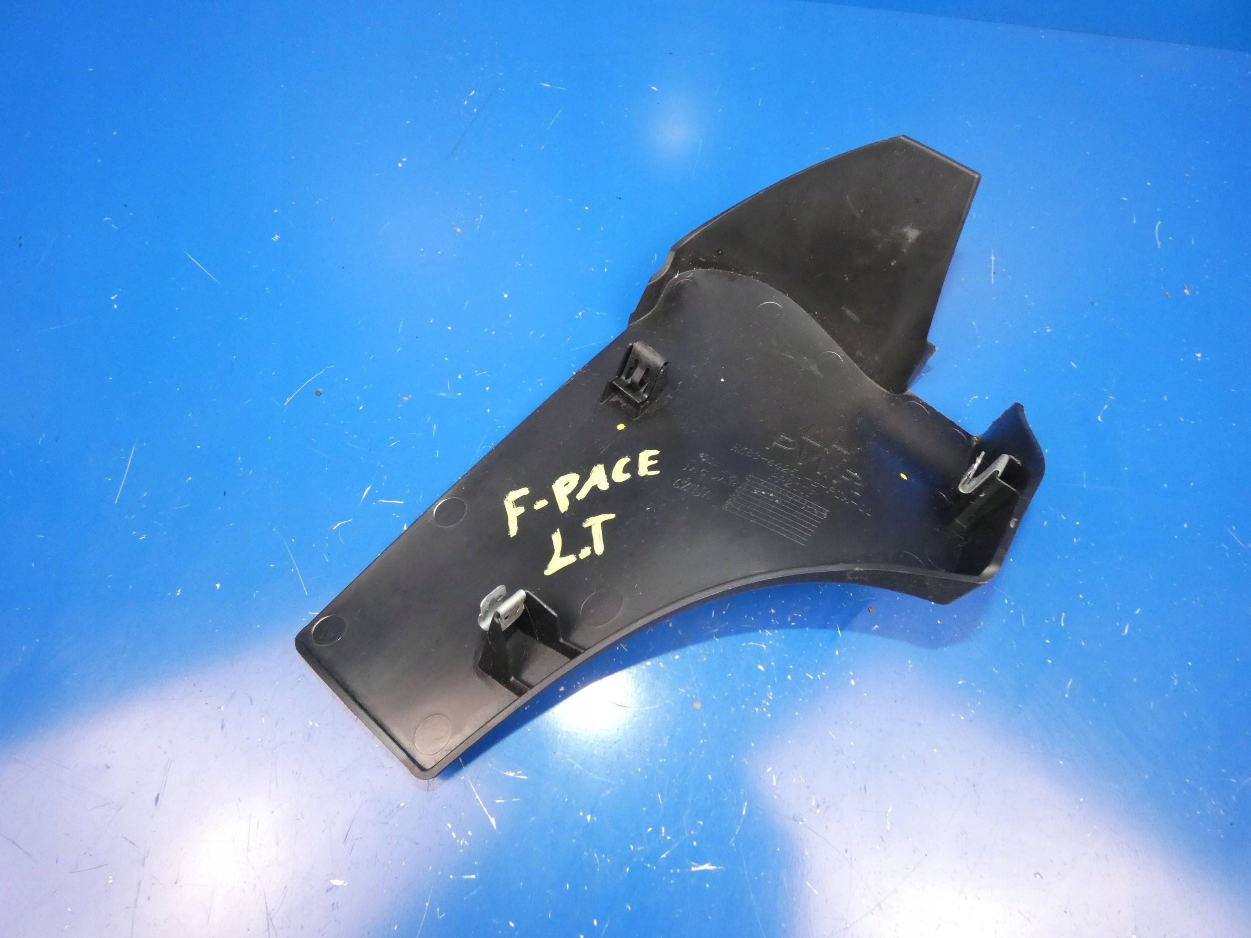 JAGUAR F-PACE X761 cover spoiler boot left rear part
