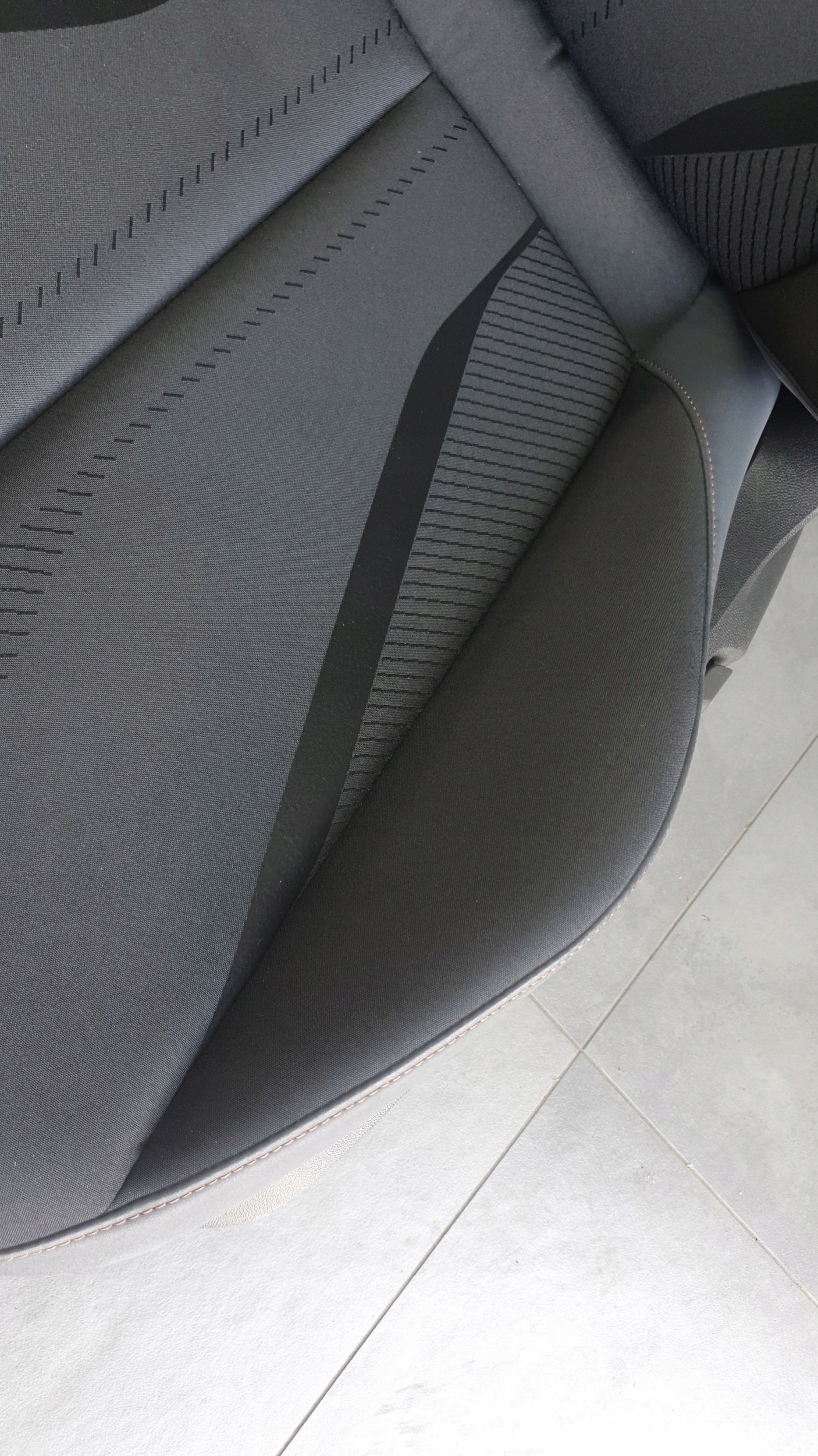 Cupra Terramar seat driver´s left airbag 5WA881105D