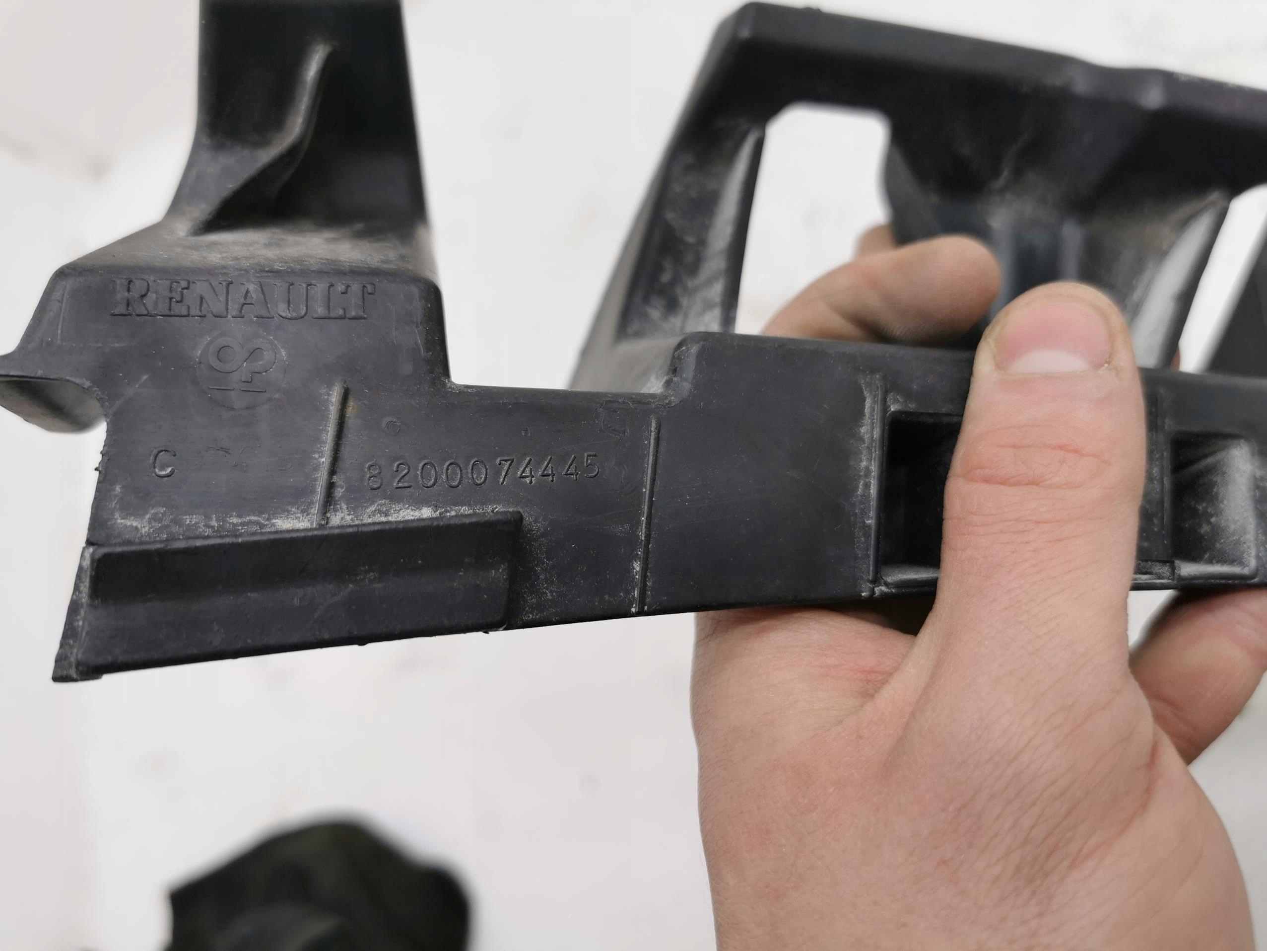 bumper bracket rear RENAULT MEGANE II 8200074445