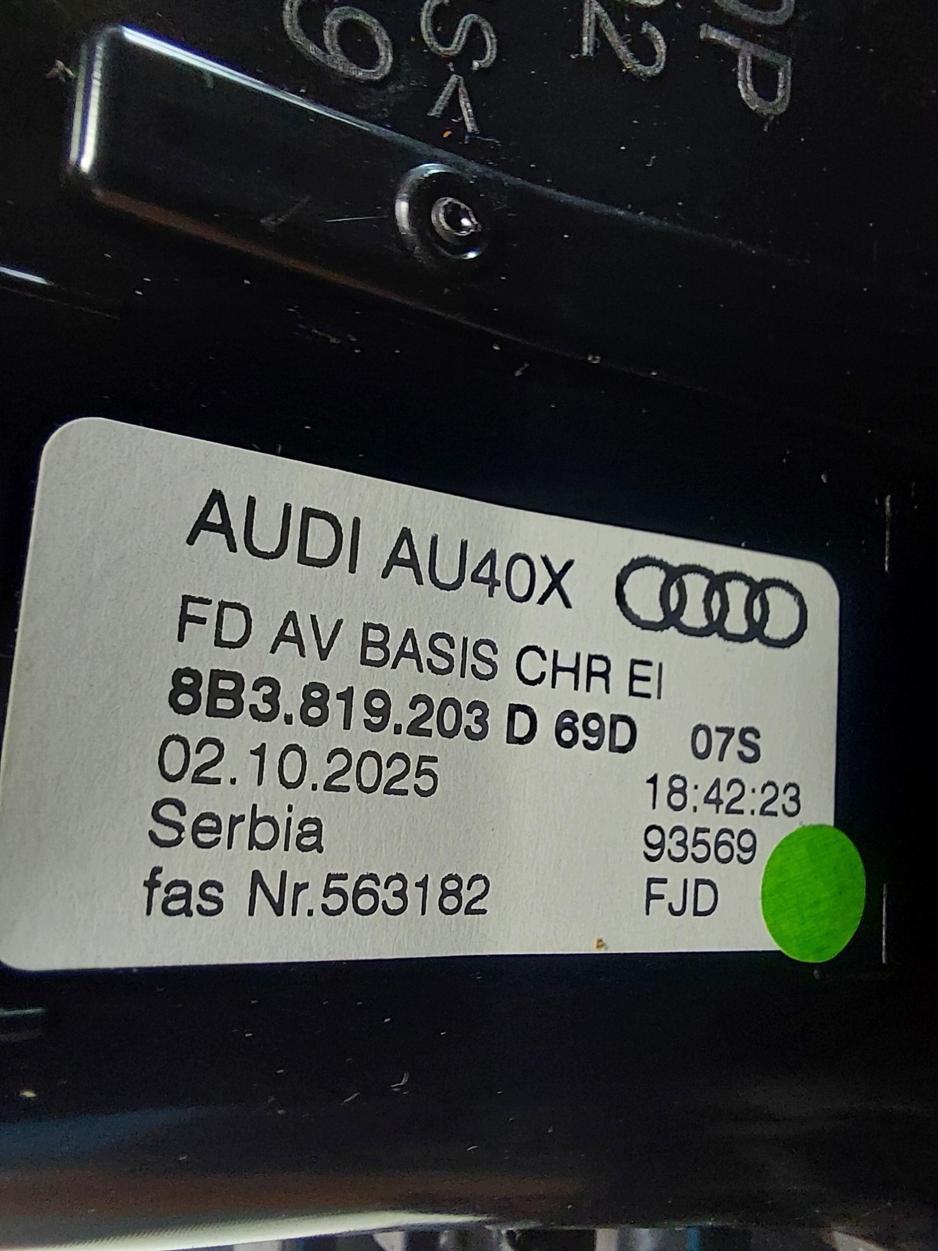 AUDI A5 8B3 B10 AVANT grid air conditioning devices tunel central 8B3819203D