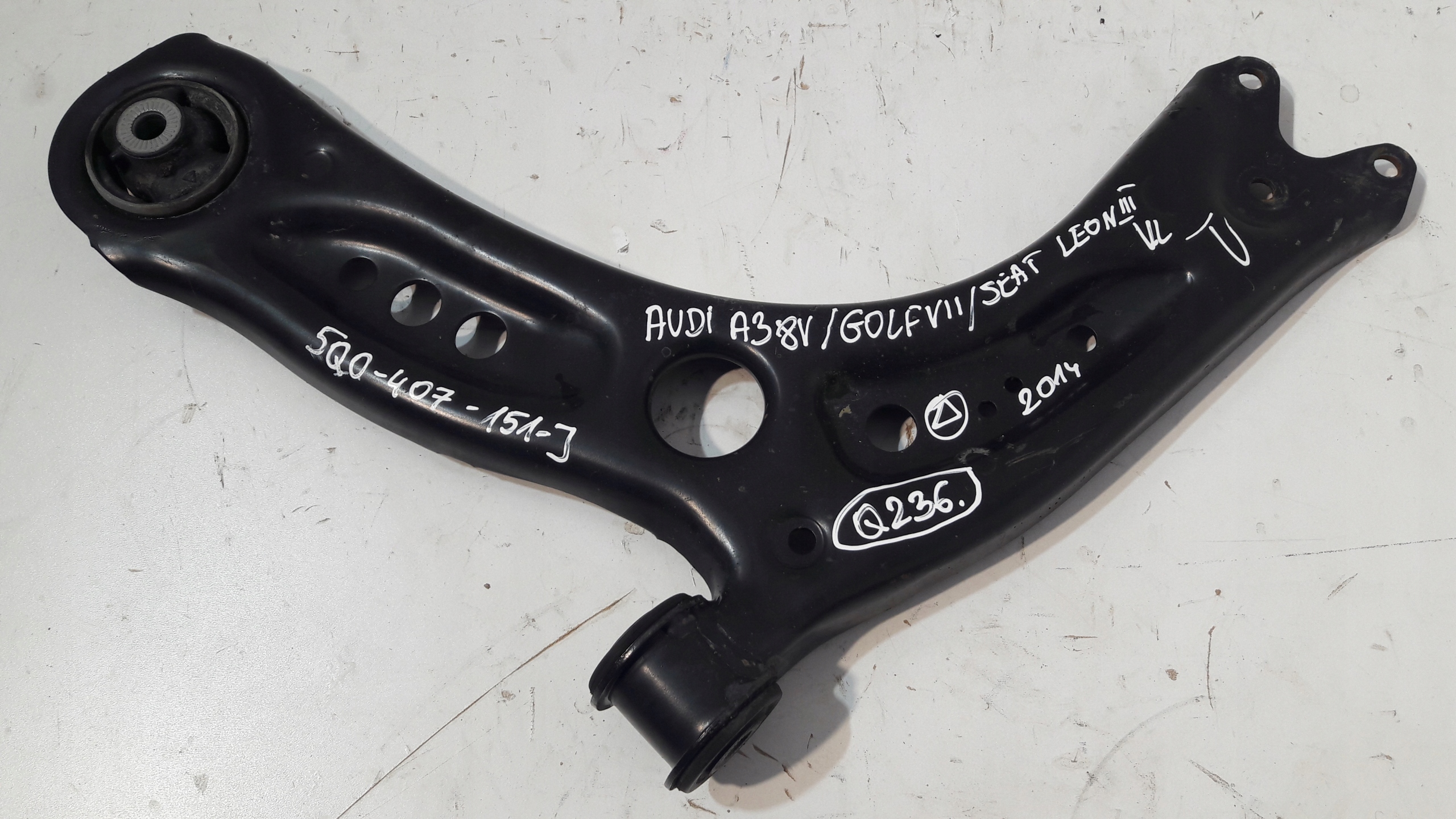VW GOLF VII AUDI A3 2014 arm left front 5Q0407151J