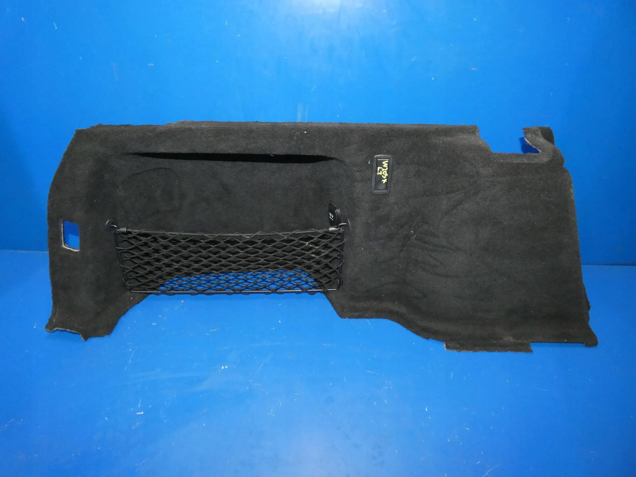 Mercedes C W205 KOMBI boot upholstery left rear part rear
