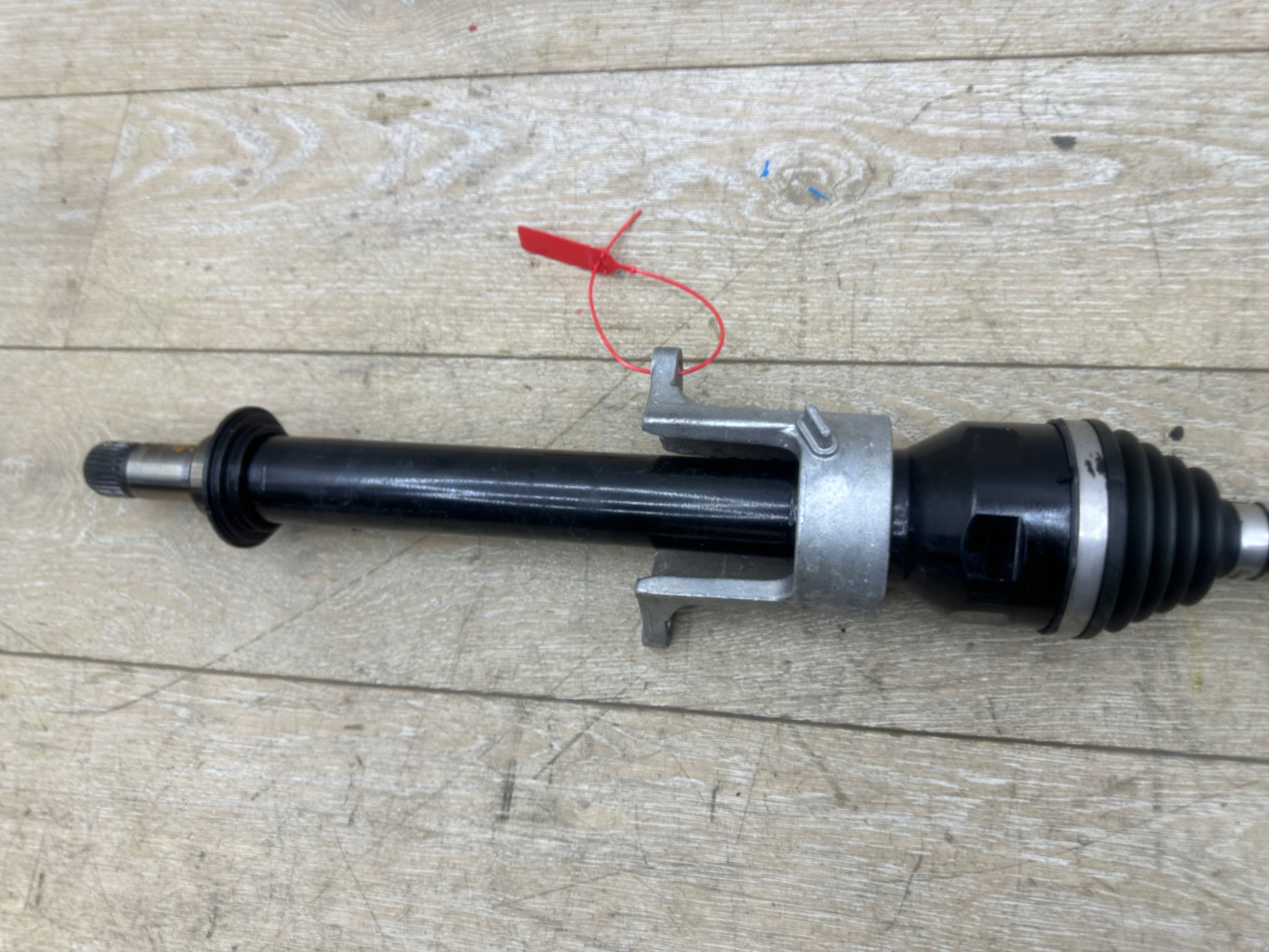 BMW iX1 U11 XDRIVE semi-axis right front 9884798