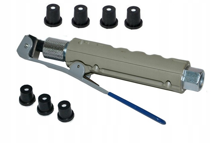 PISTOLET DO PIASKARKI SYFONOWEJ + 8 DYSZ DO PIASKOWANIA 19L 38L 76L 80L