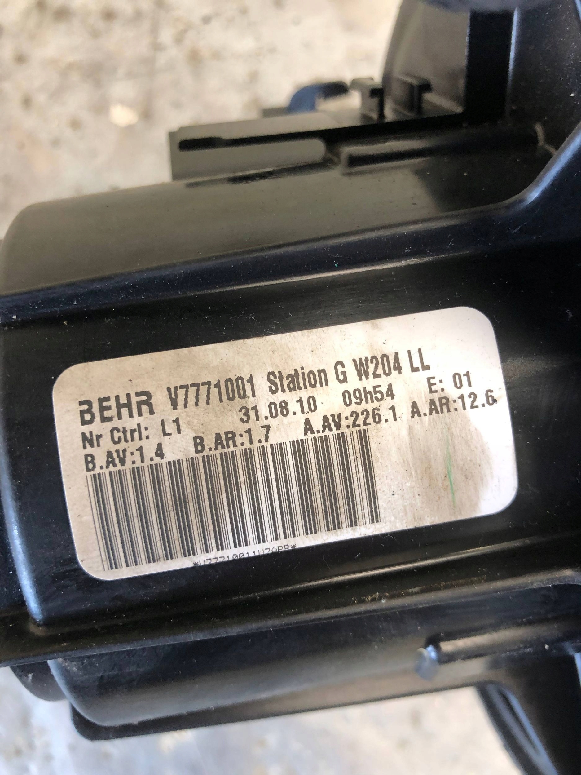 DMUCHAWA Lüfter MERCEDES W204 V7771001