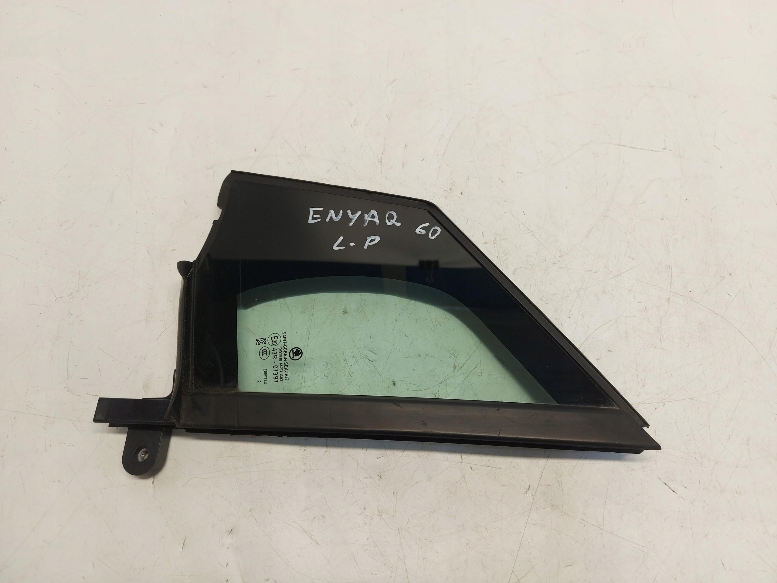 Skoda Enyaq 5LA iV60 window door bodywork left front