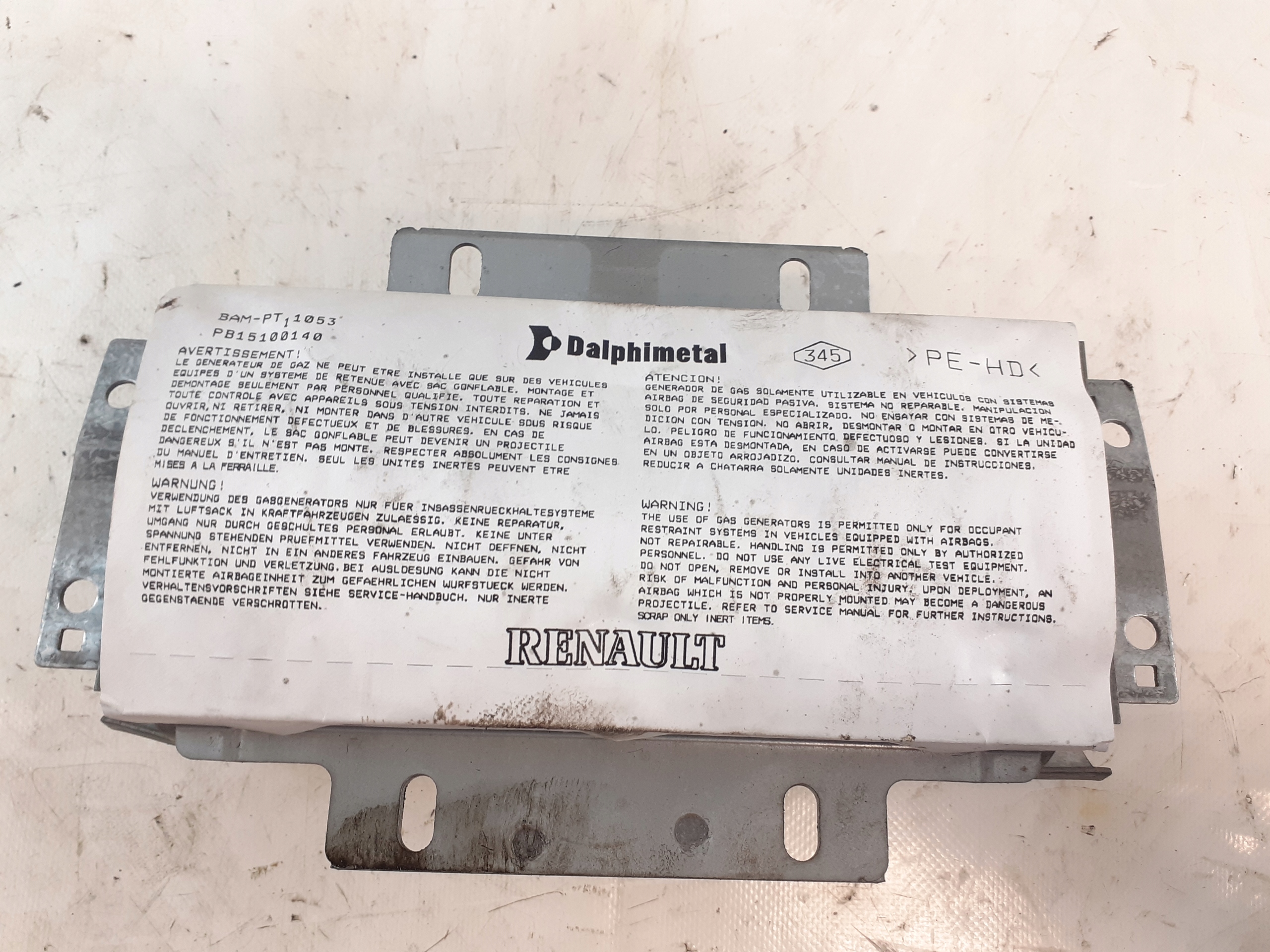 Renault Clio III passenger airbag