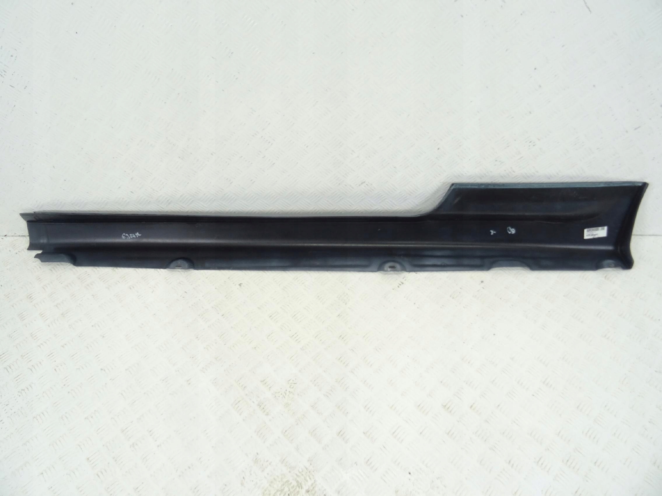 Ford Focus MK2 RS ST 3d moulding threshold threshold right