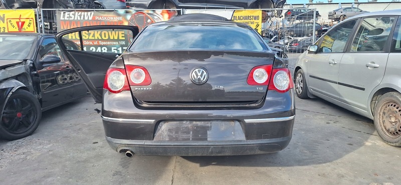 trunk door boot VW PASSAT 04- code LAK LC8Z