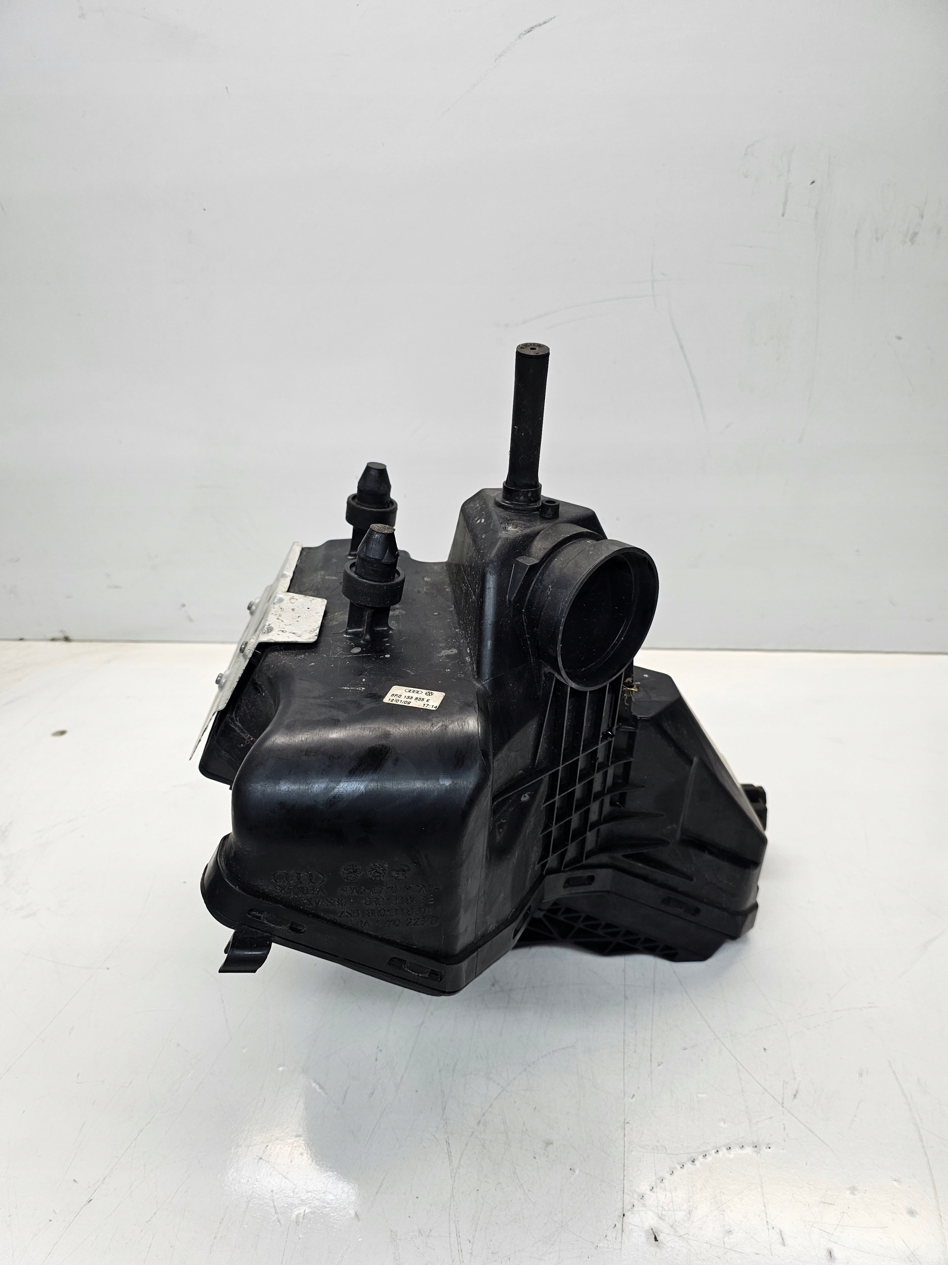 Gehäuse filter luft AUDI A4 A5 Q5 8R0133835E