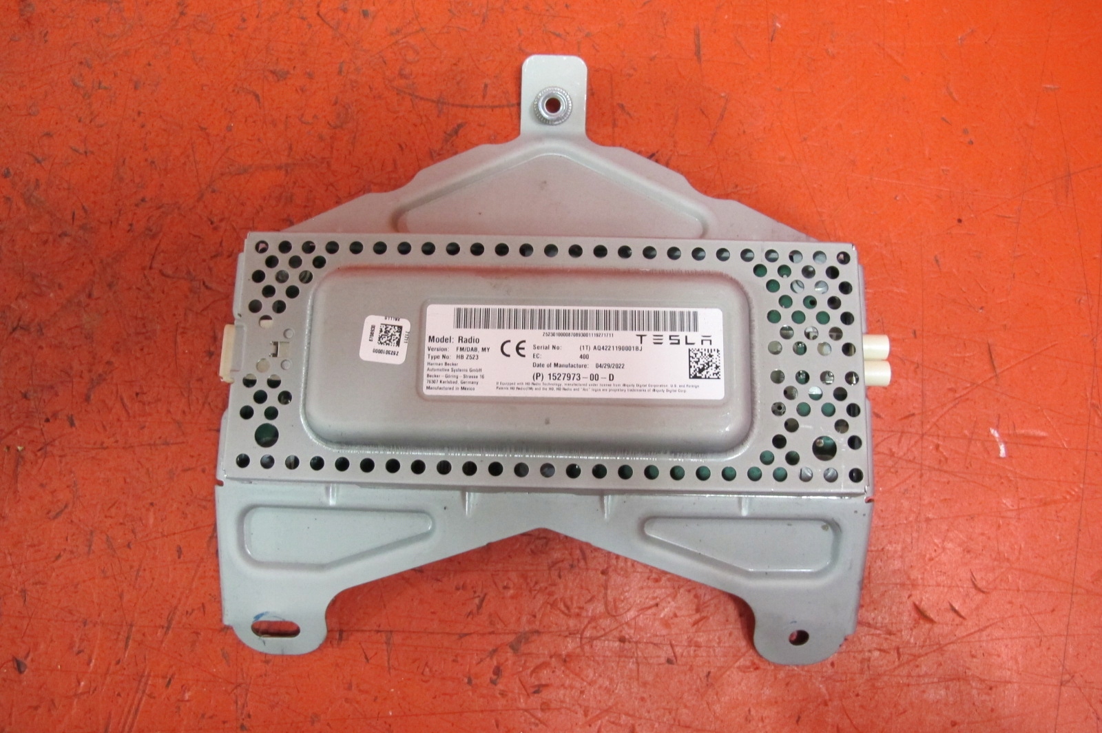 Tesla MODEL Y modulo RADIA ANTENY 1527973-00-D