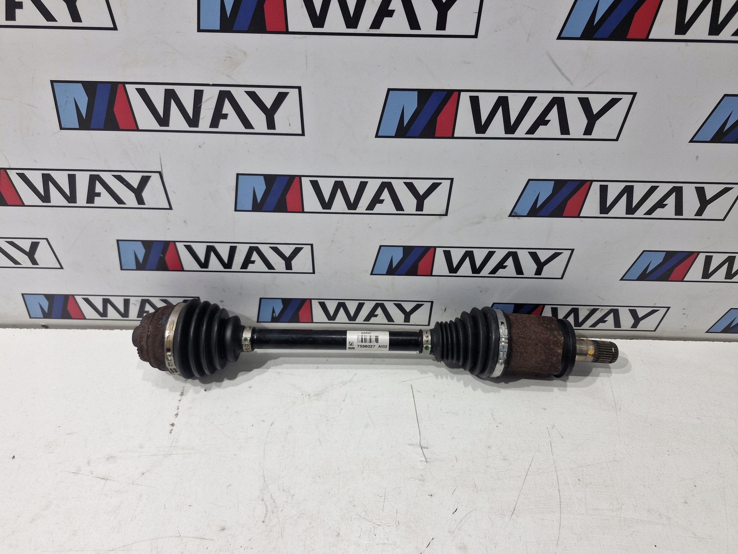 BMW F25 semi-axis left original 7598027
