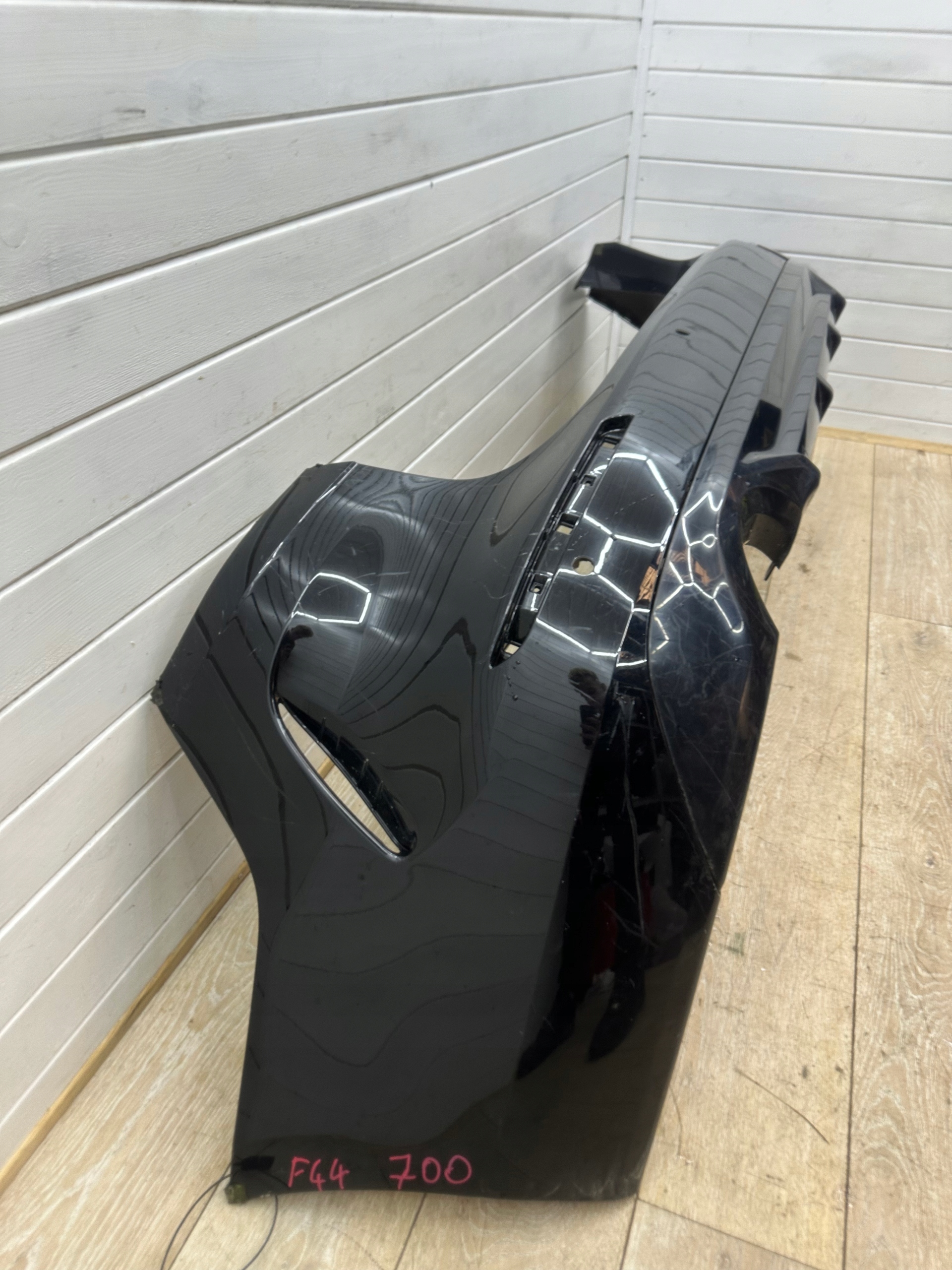 branik BMW 2 F44