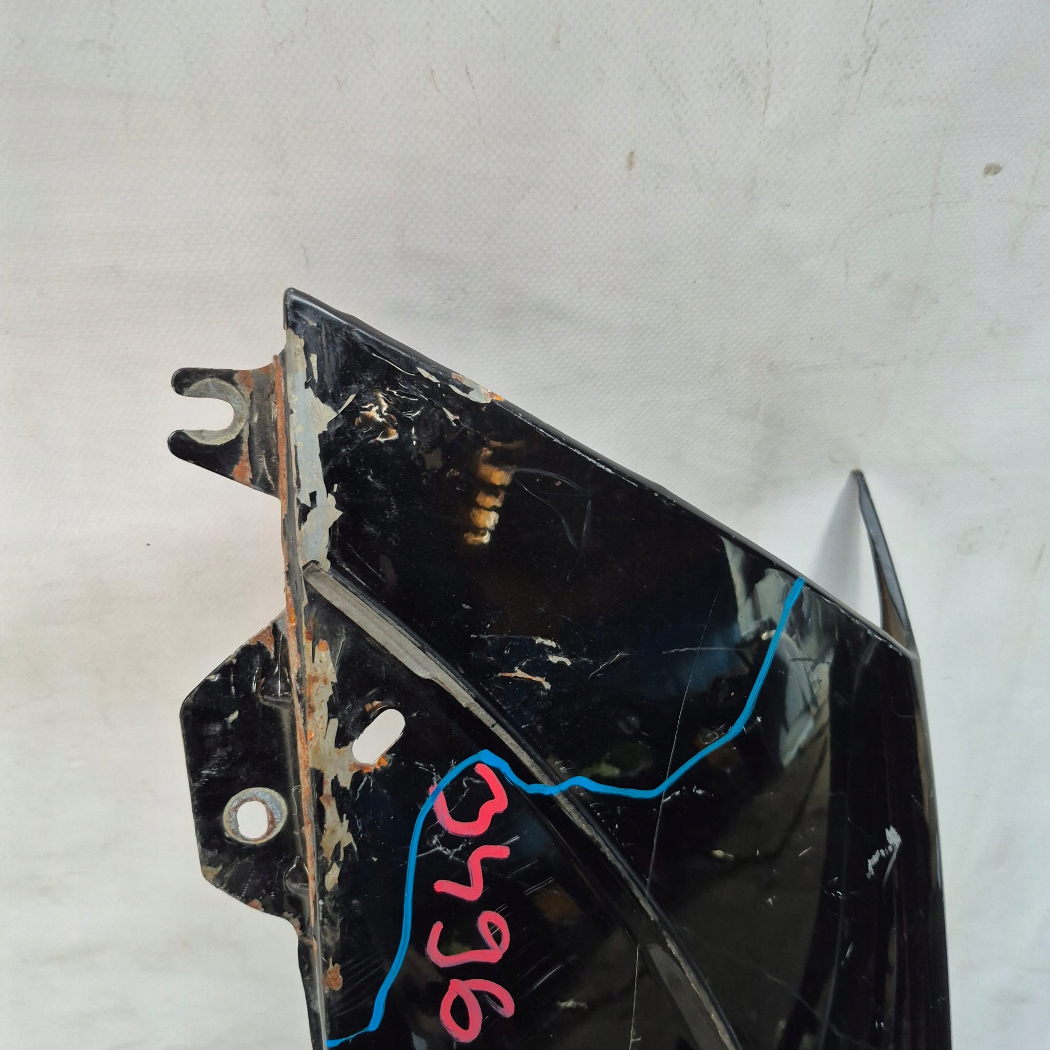 KIA SORENTO and 02-08r. -> fender left front front