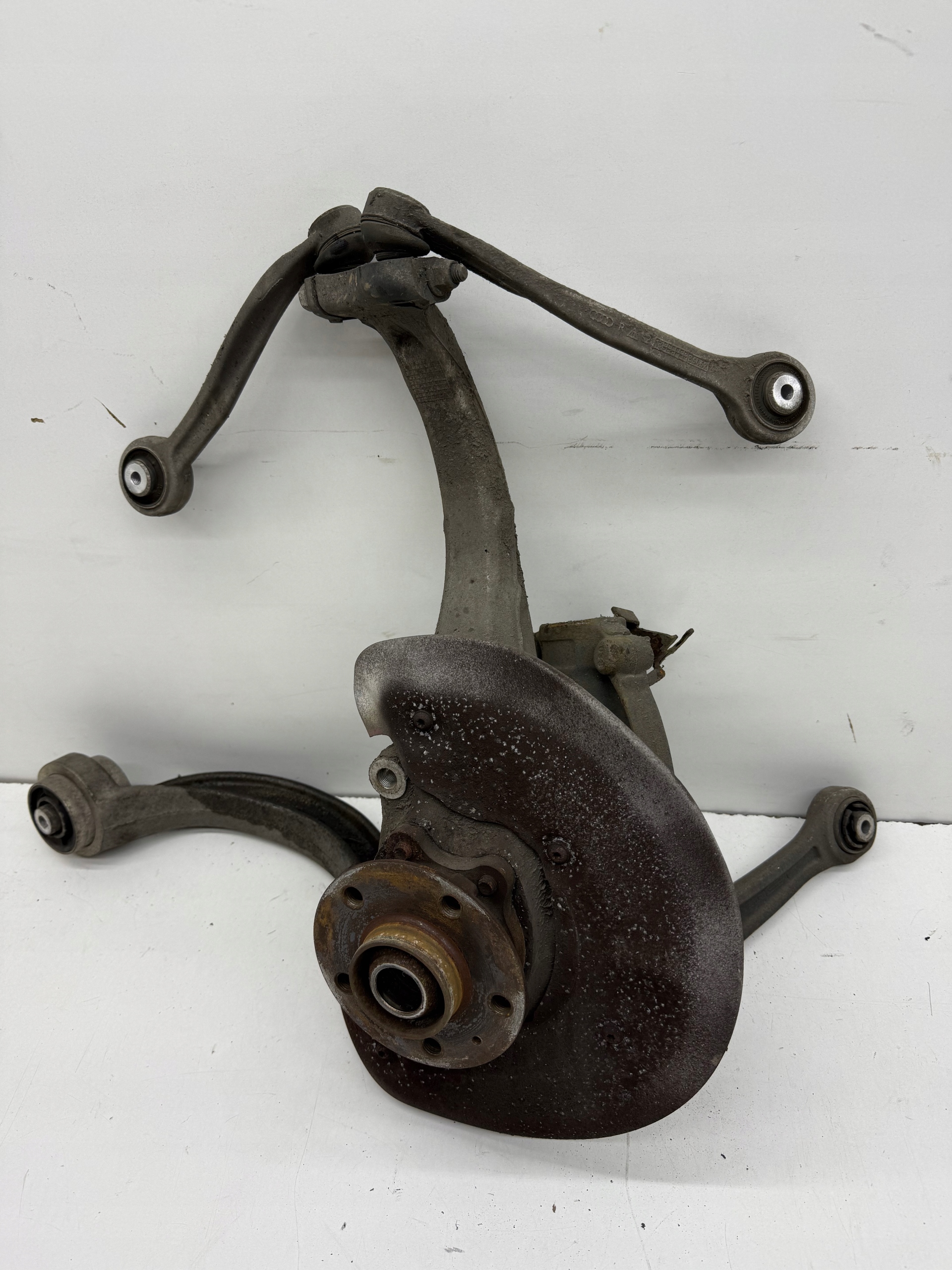 AUDI A6 A7 C7 swing right front arm of the arm complete