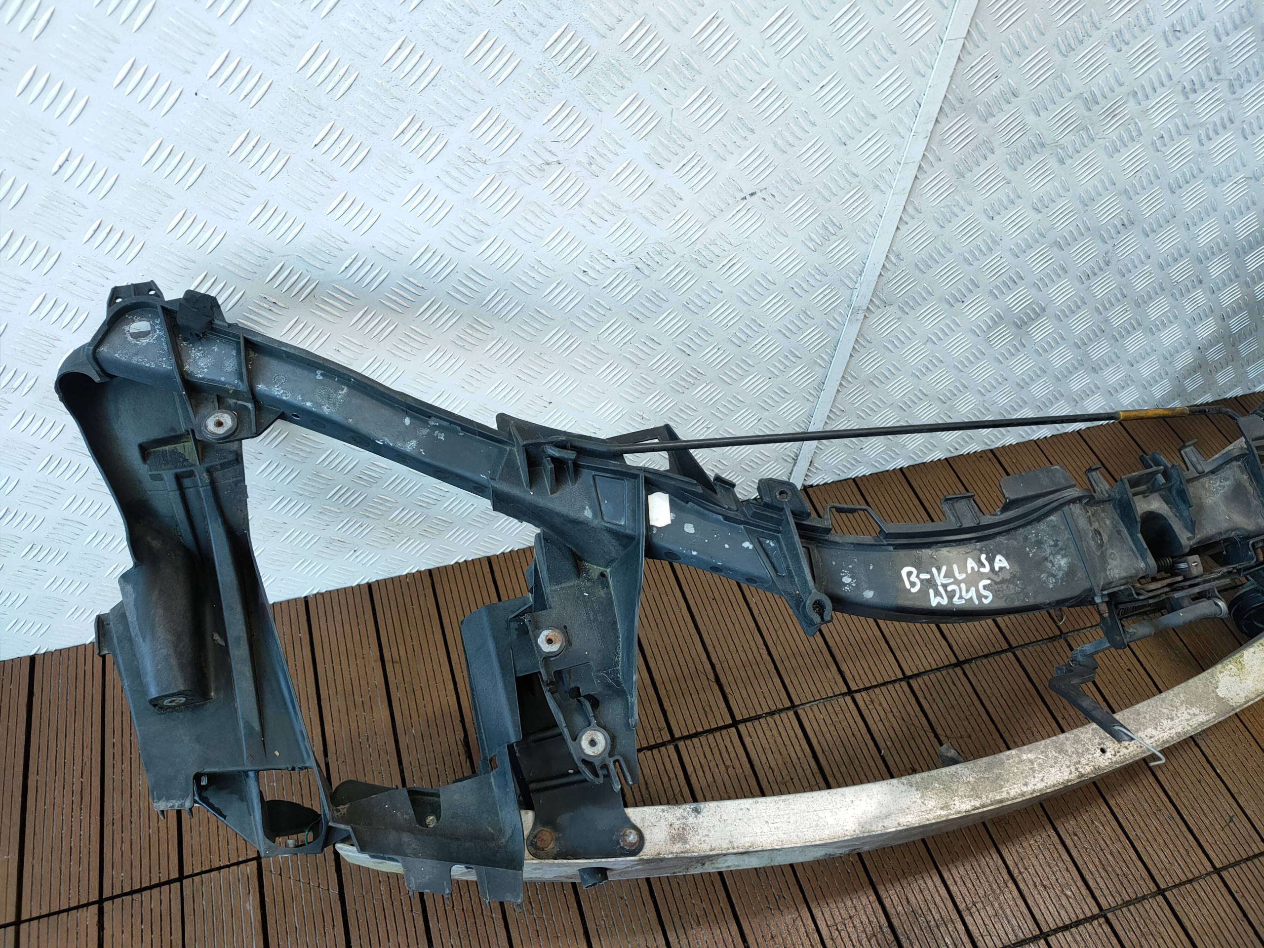 MERCEDES B-KLASA W245 LIFT 08-11 support panel for radiators pillar sider front OE