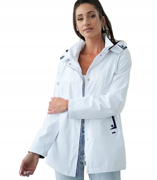 Stylová dámská bunda – vypasovaná, lehká, s odnímatelnou kapucí Carla 42