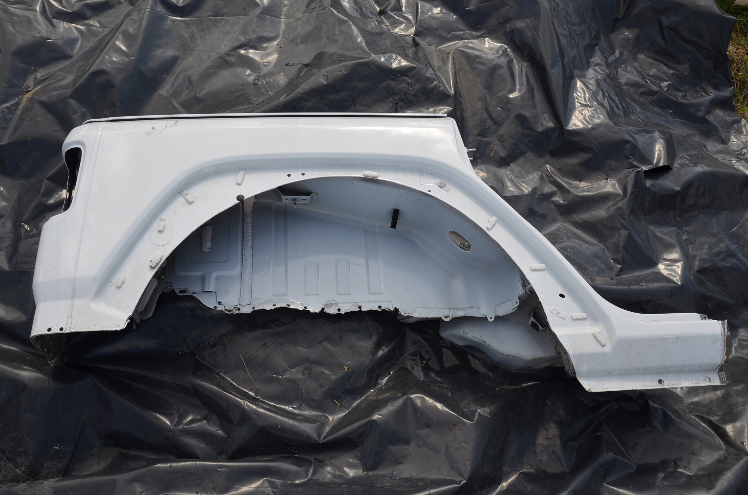 ПРАВА ЧВЕРТЬ КРИЛО JEEP WRANGLER JL 4D