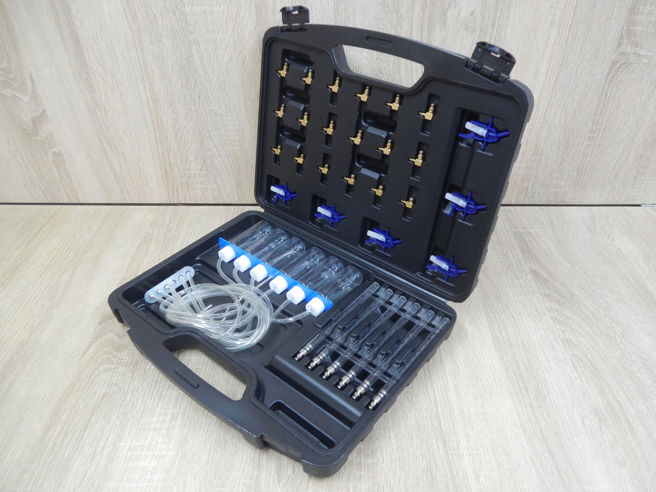 Przelewowy tester wtryskiwaczy COMMON RAIL Solidny Producent code T1364