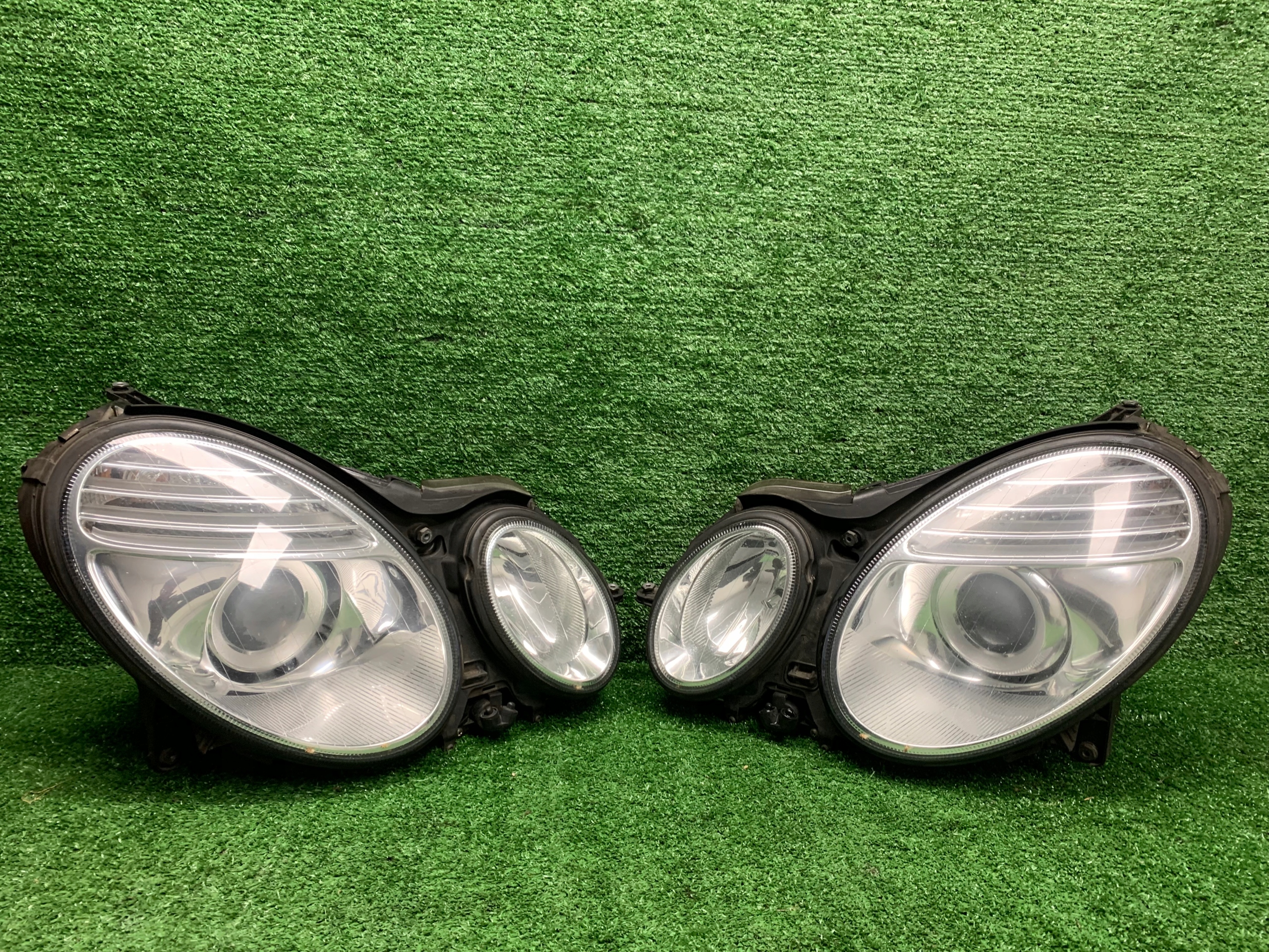 nice light front front left MERCEDES W211 BI - XENON EUROPA LIFT