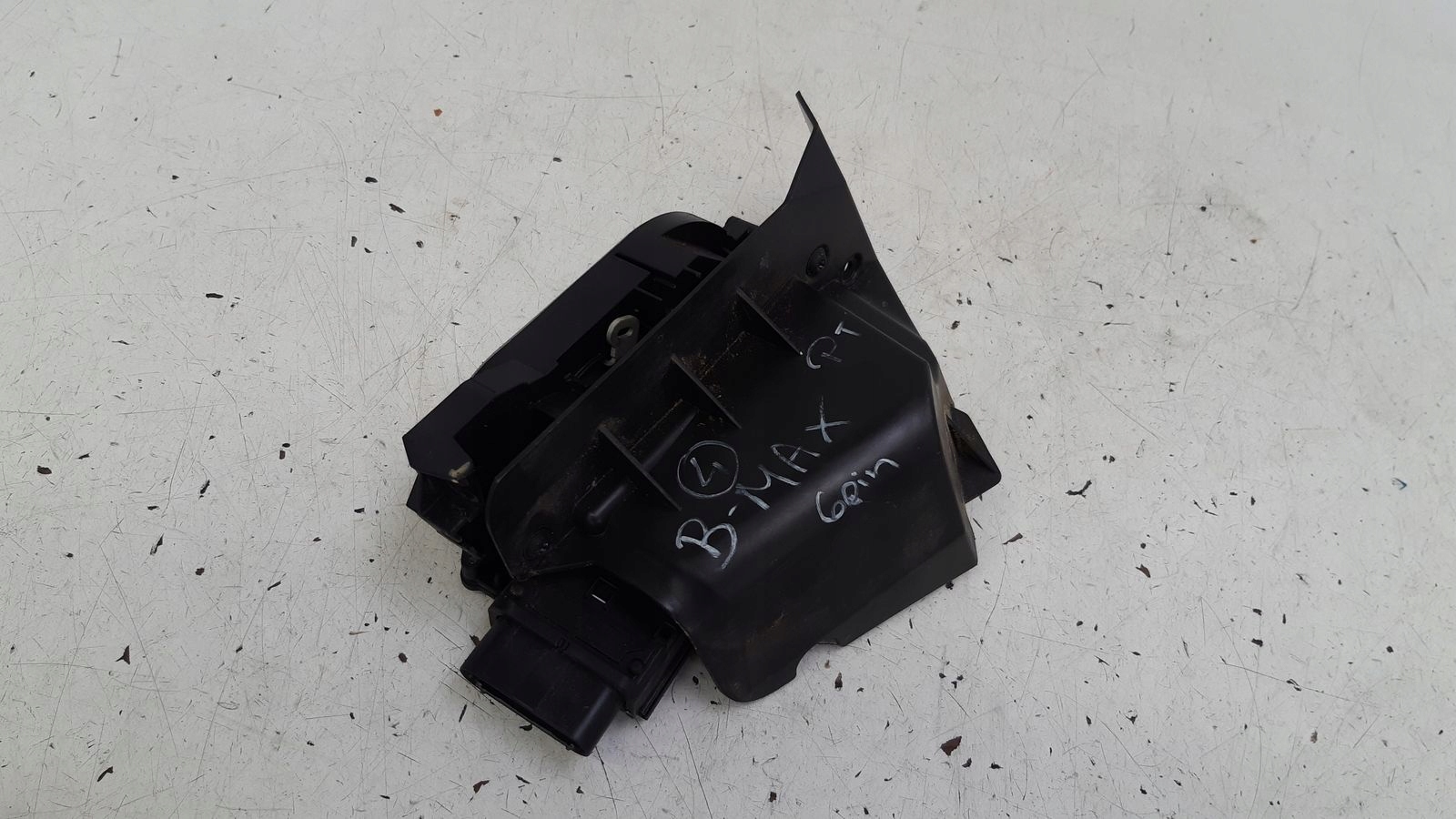 lock handle rear part rear right Ford B-MAX 1,0 Ecoboost