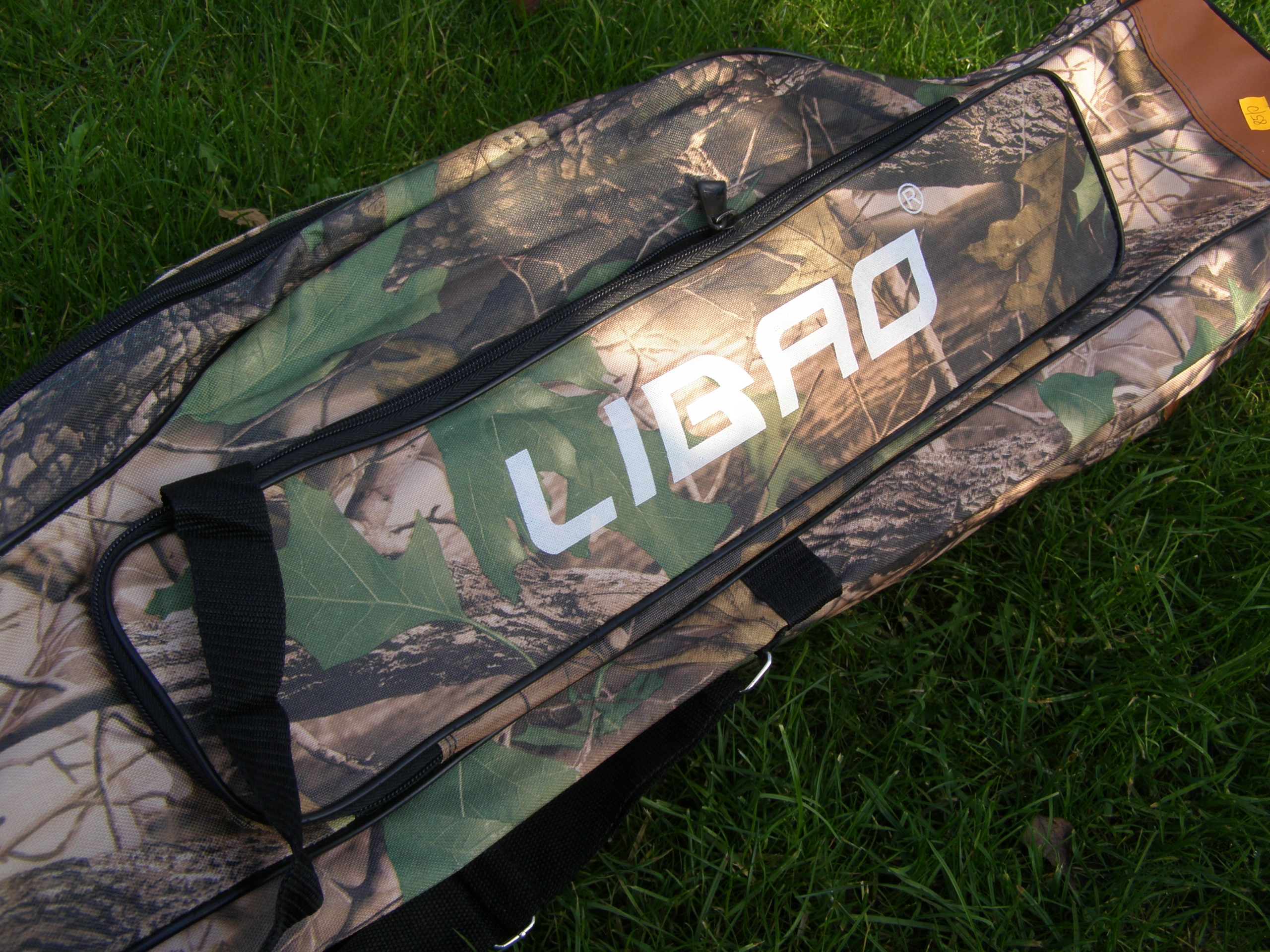 POKROWIEC NA WĘDKI 130cm -3-KOMOROWY-LIBAO Marka inna