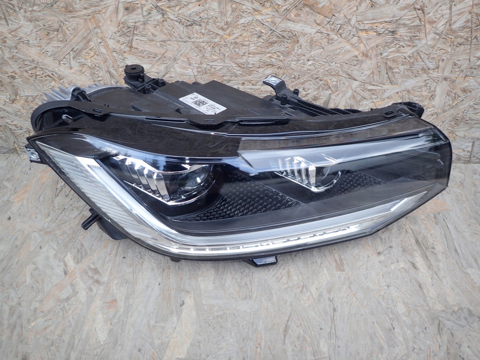 light right right FULL LED VW T CROSS C11