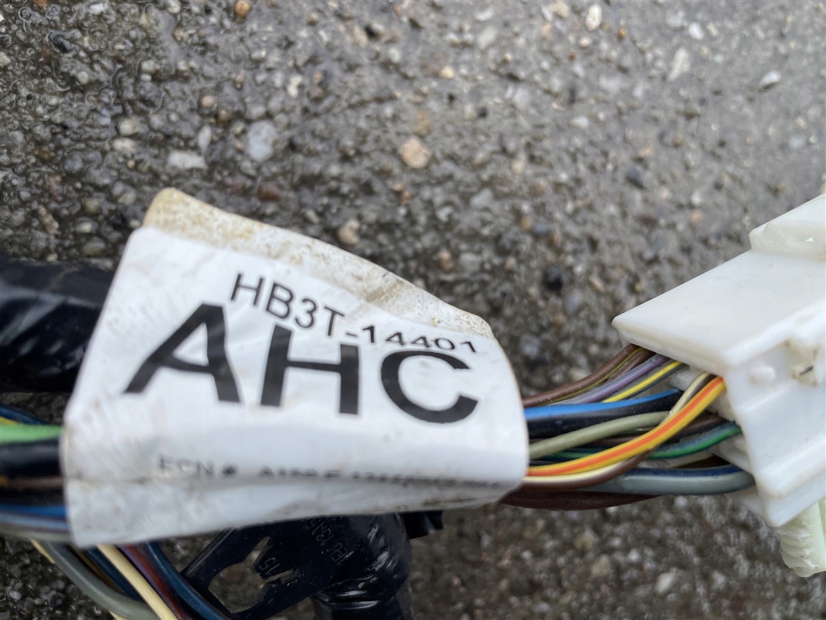 шланги проводка коса HB3T-14401-AHC FORD RANGER 3 4 III IV 15-19R 18R