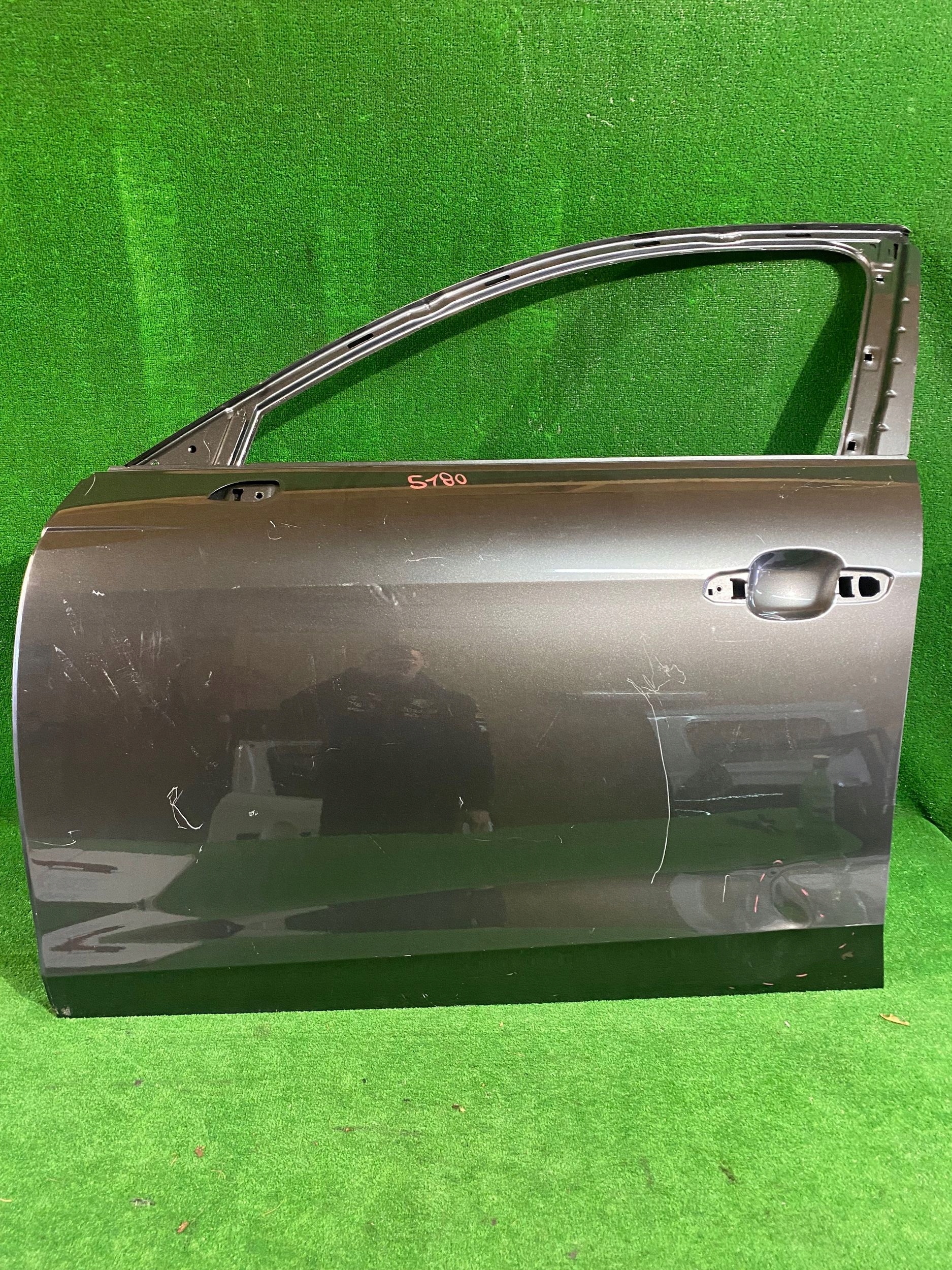 door front left left front AUDI A4 B9 LIFT nr.5180
