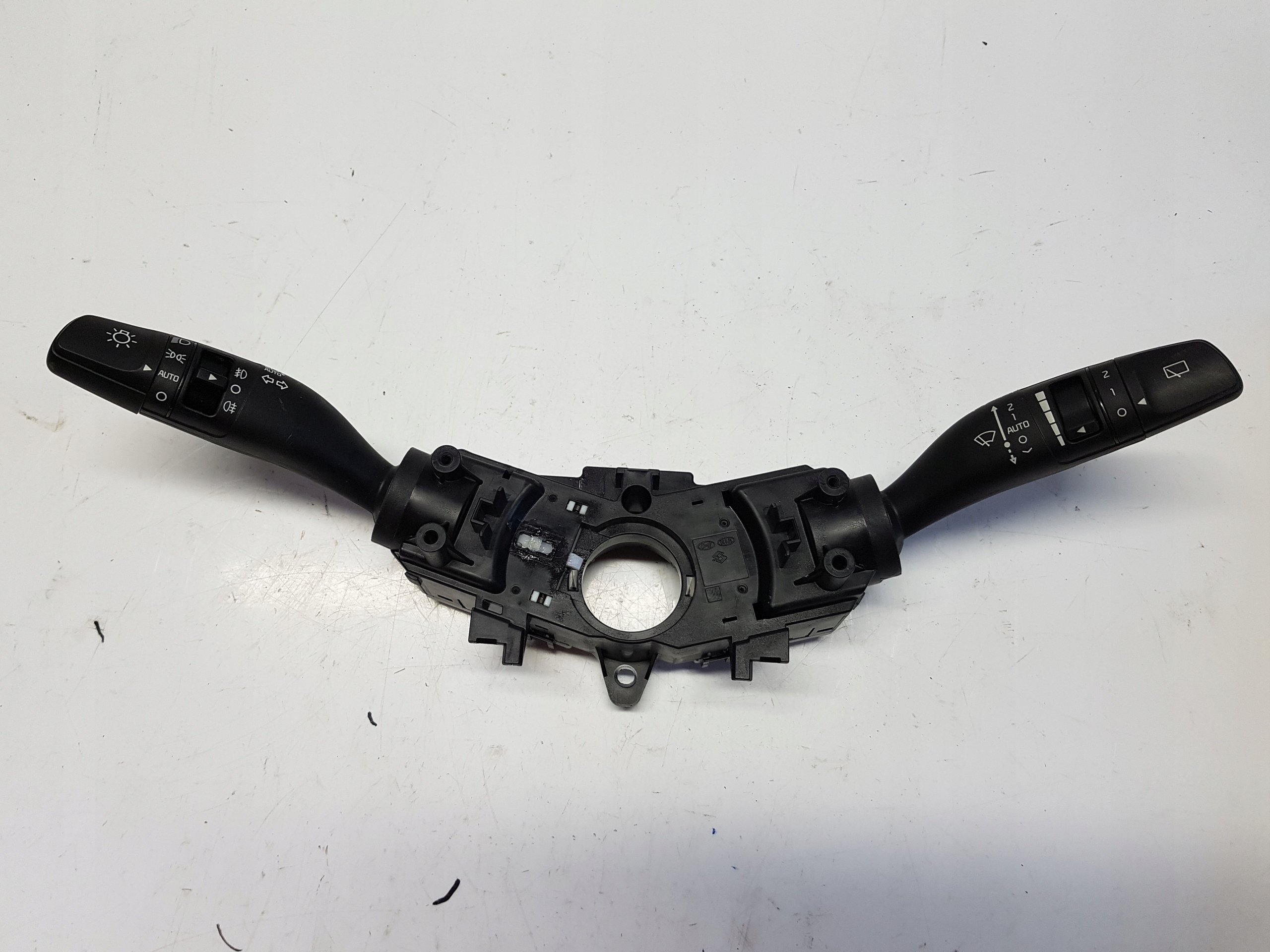 KIA NIRO LIFT DEVIO LUCI TERGICRISTALLO TERGI 93404-Q4960