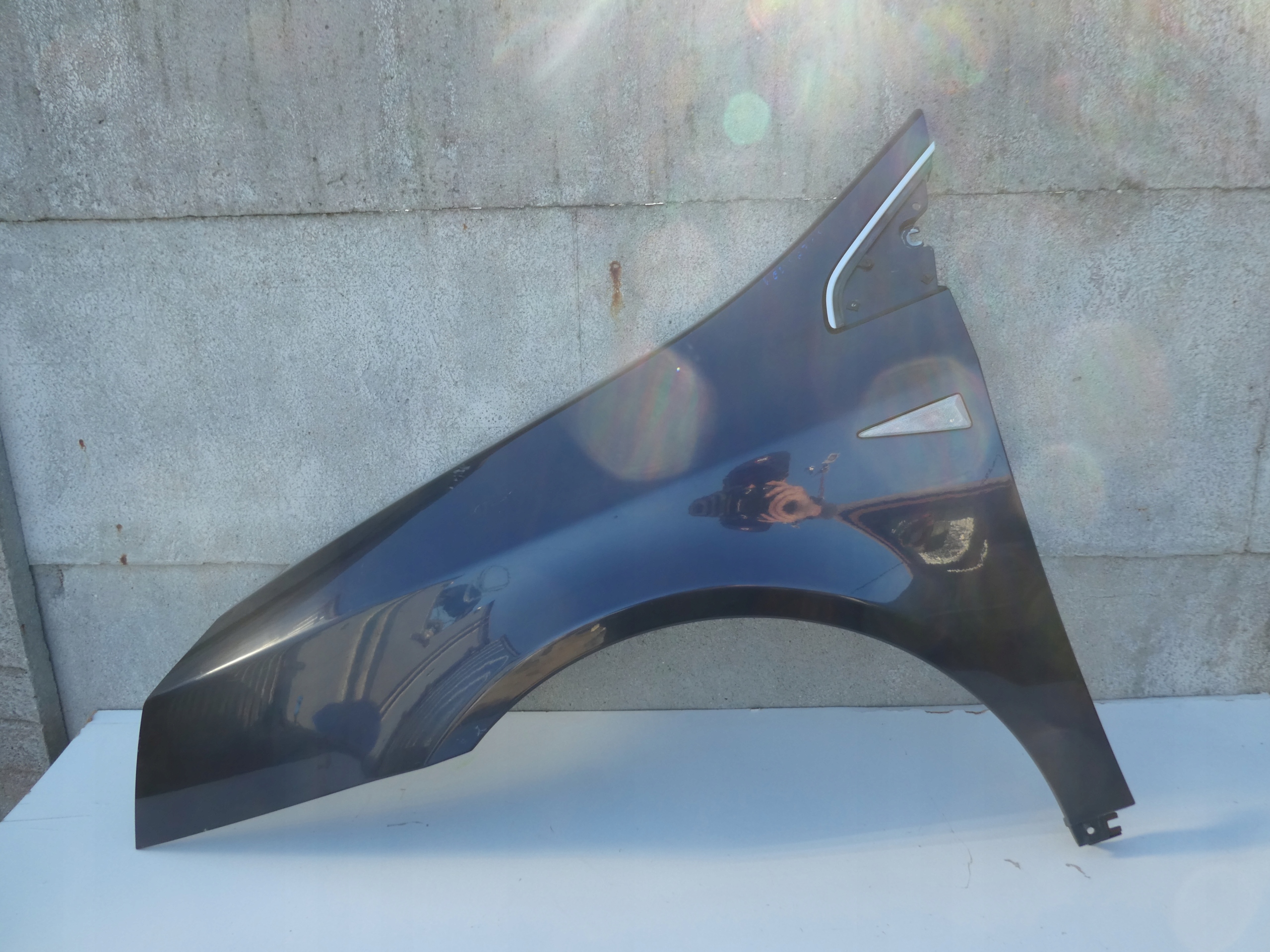 fender left front RENAULT VEL SATIS 8200018521