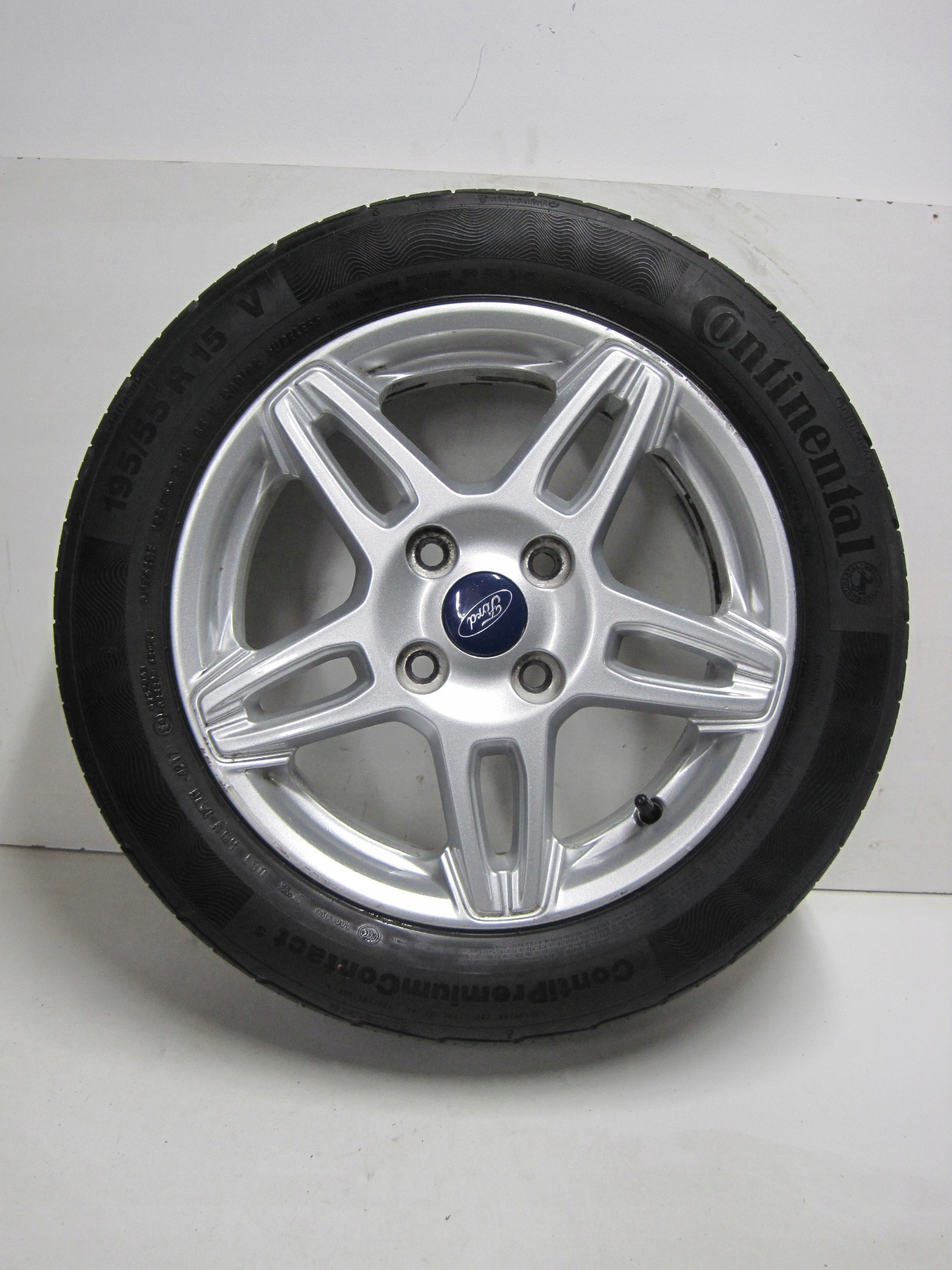wheels discs tyres FORD FIESTA MK7 R15 4 3 MM