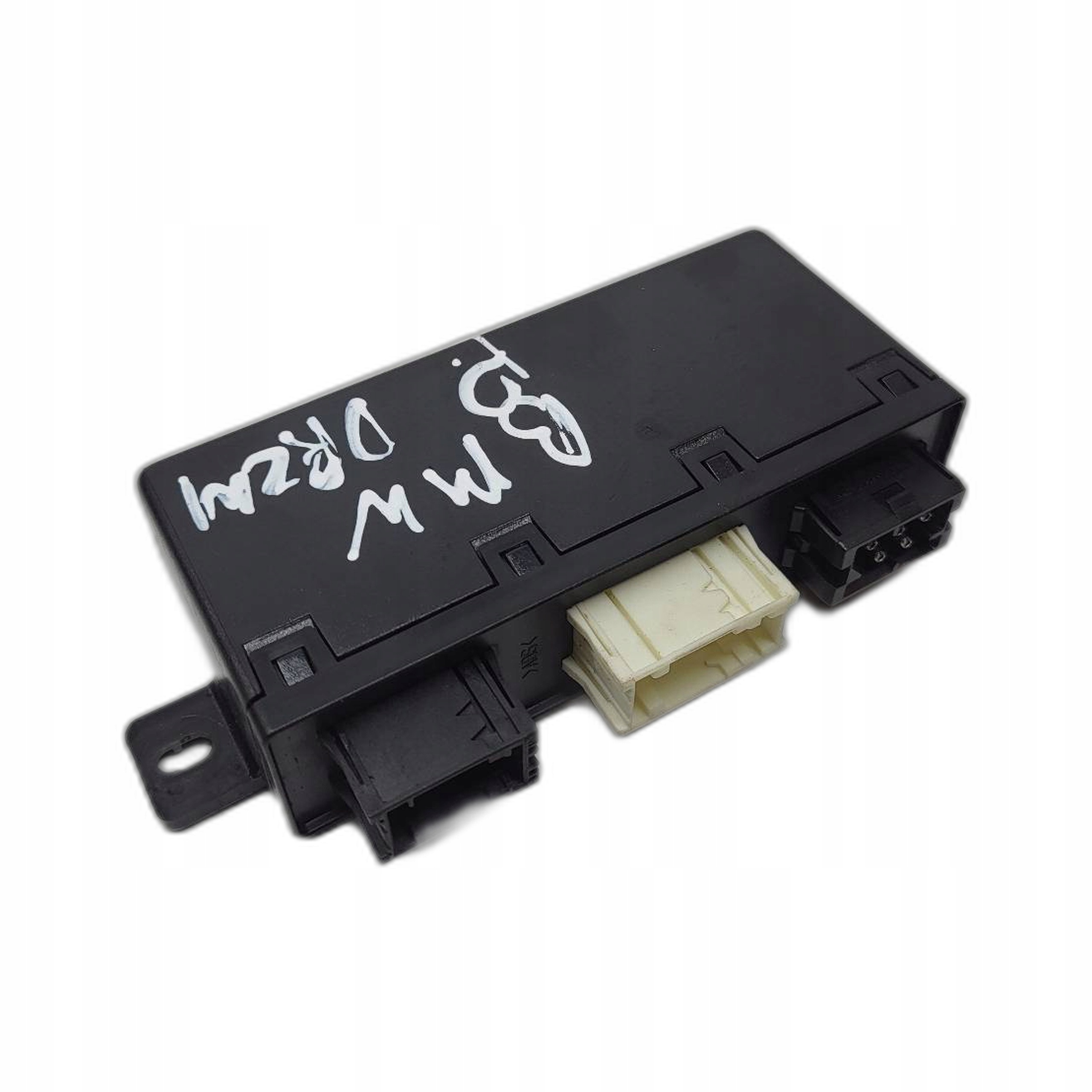 unité commande confort BMW E39 523i 2,5 689667