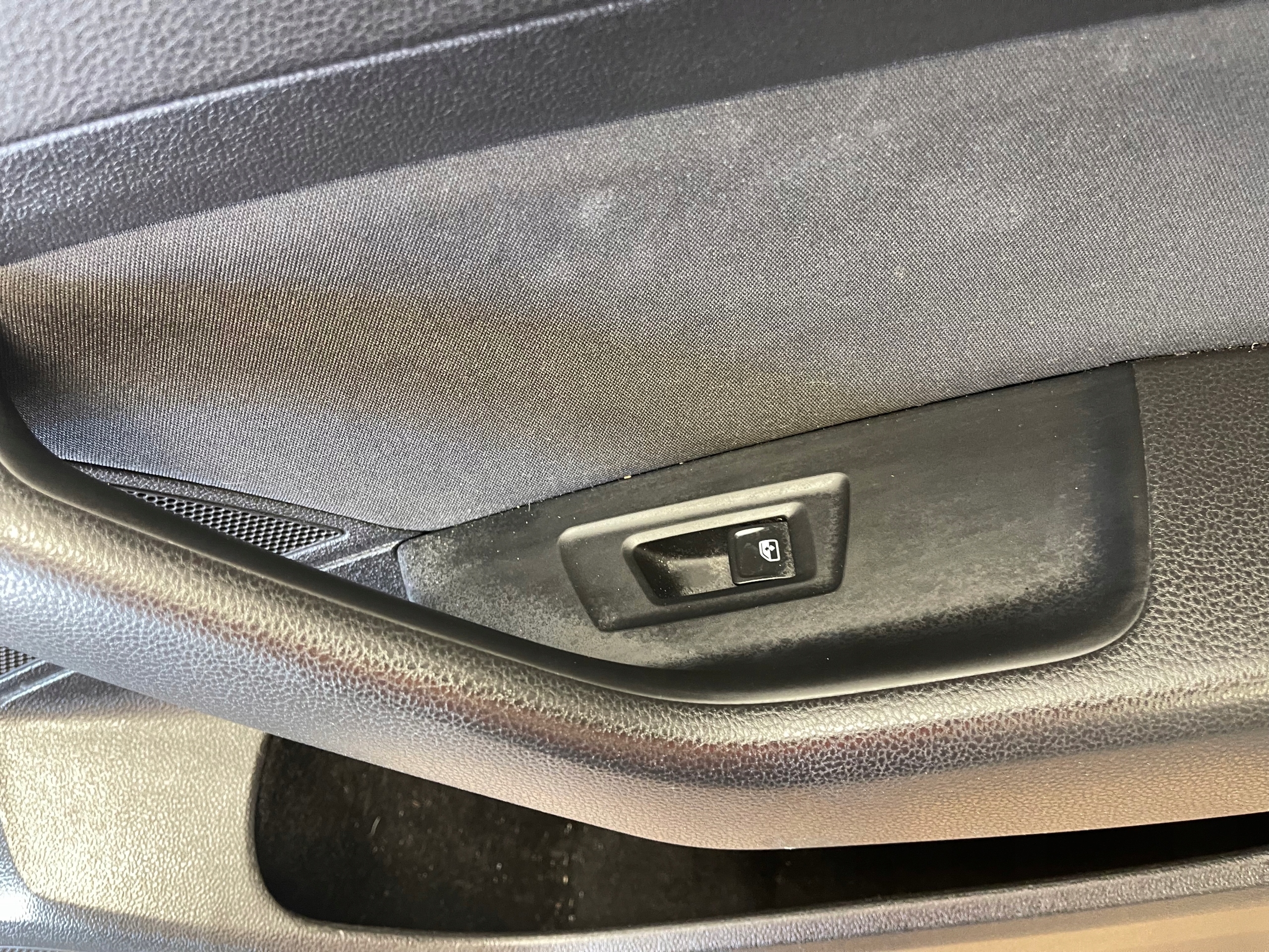 upholstery side front front right VW PASSAT B8 EUROPA 3G5