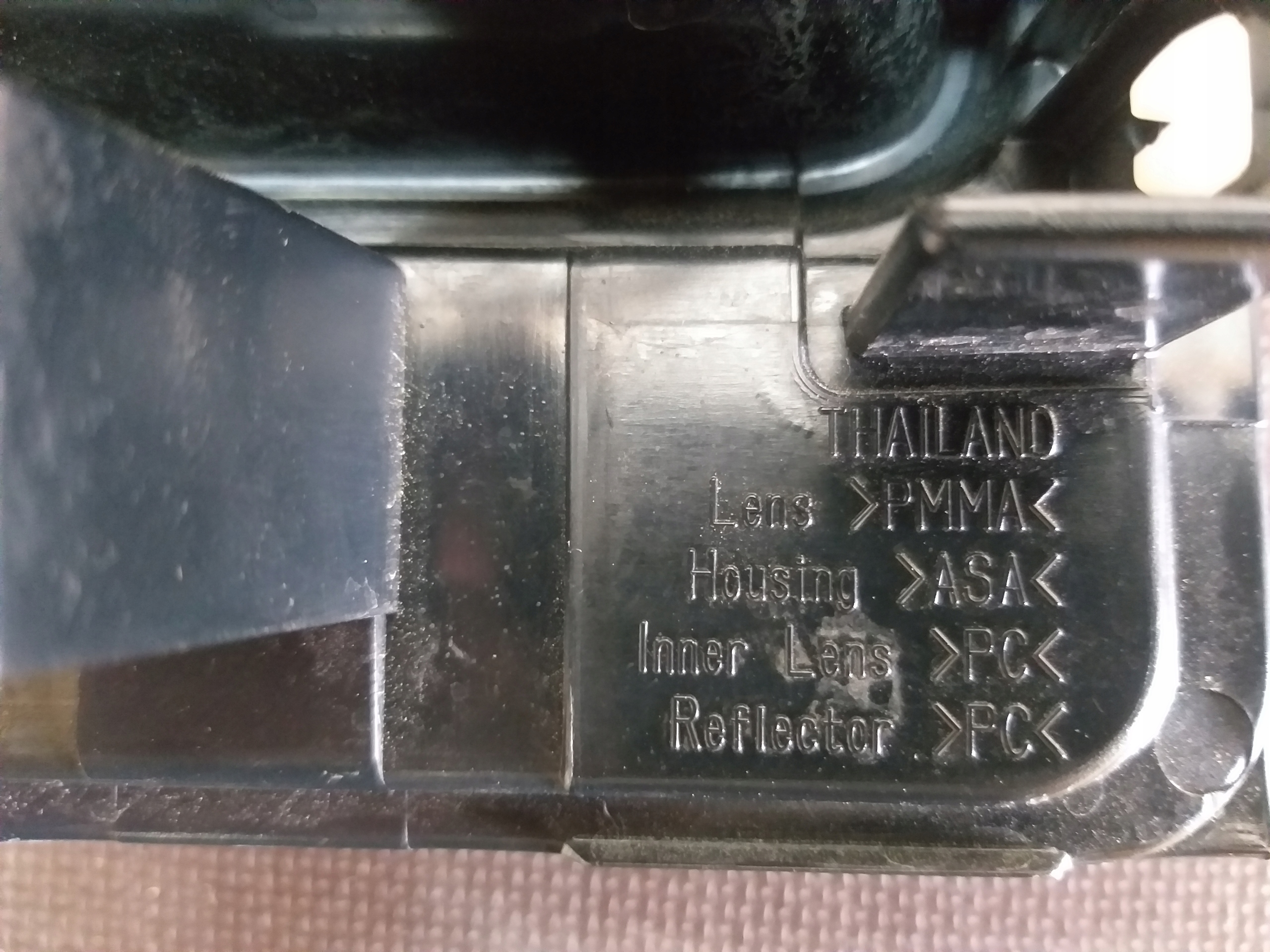 LIGHT REAR PART RIGHT ISUZU D MAX III 3 20