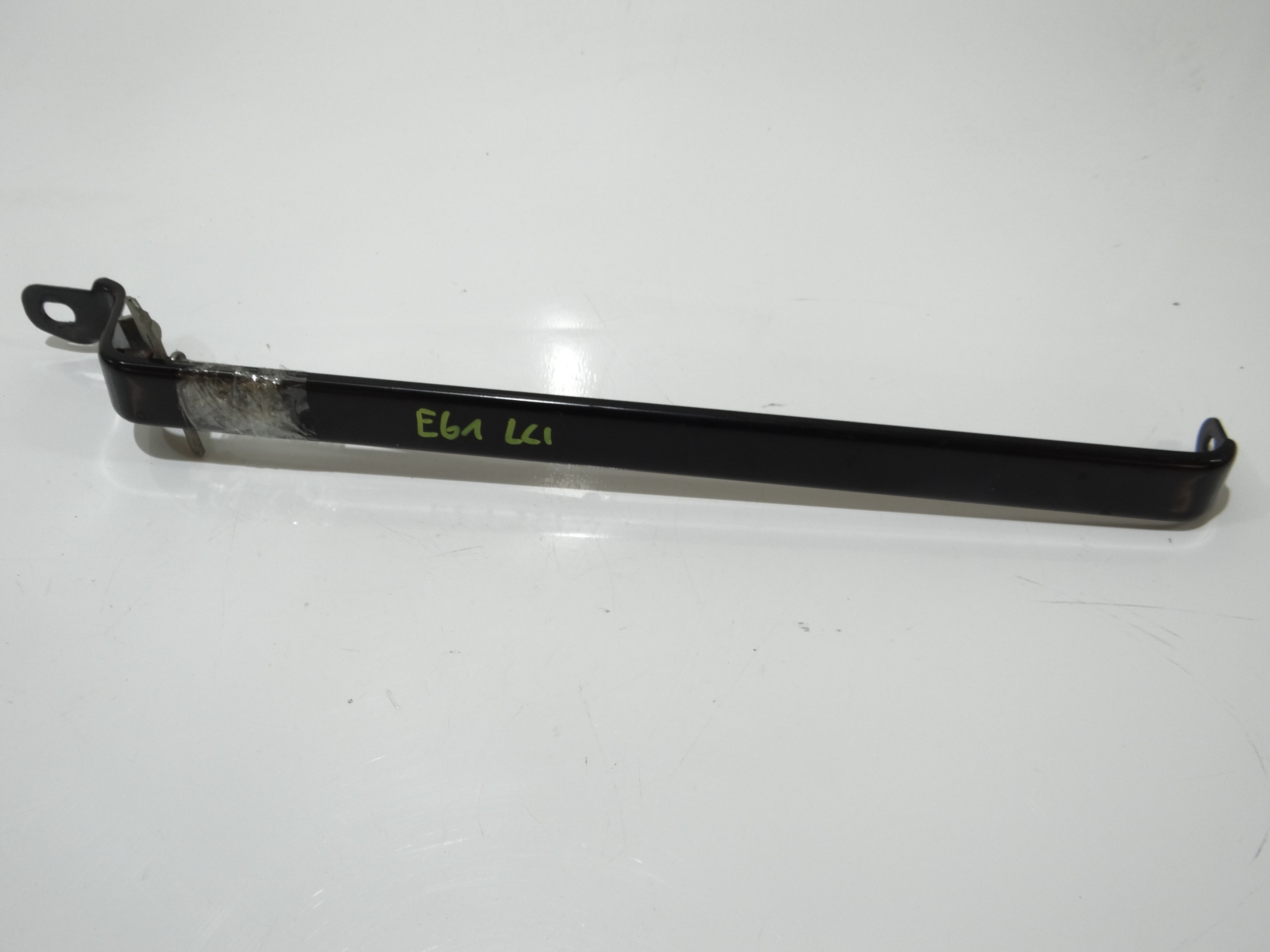 Halter Halter AKUMULATORA BMW E61 OE (4822616)