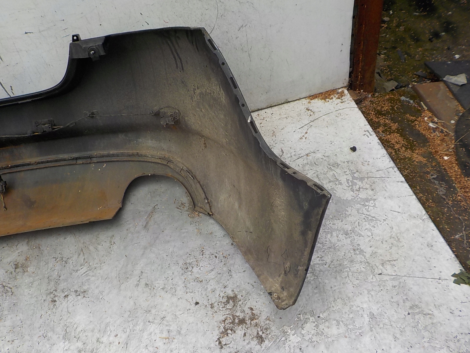 317 JAGUAR XF X250 bumper rear part rear PDC