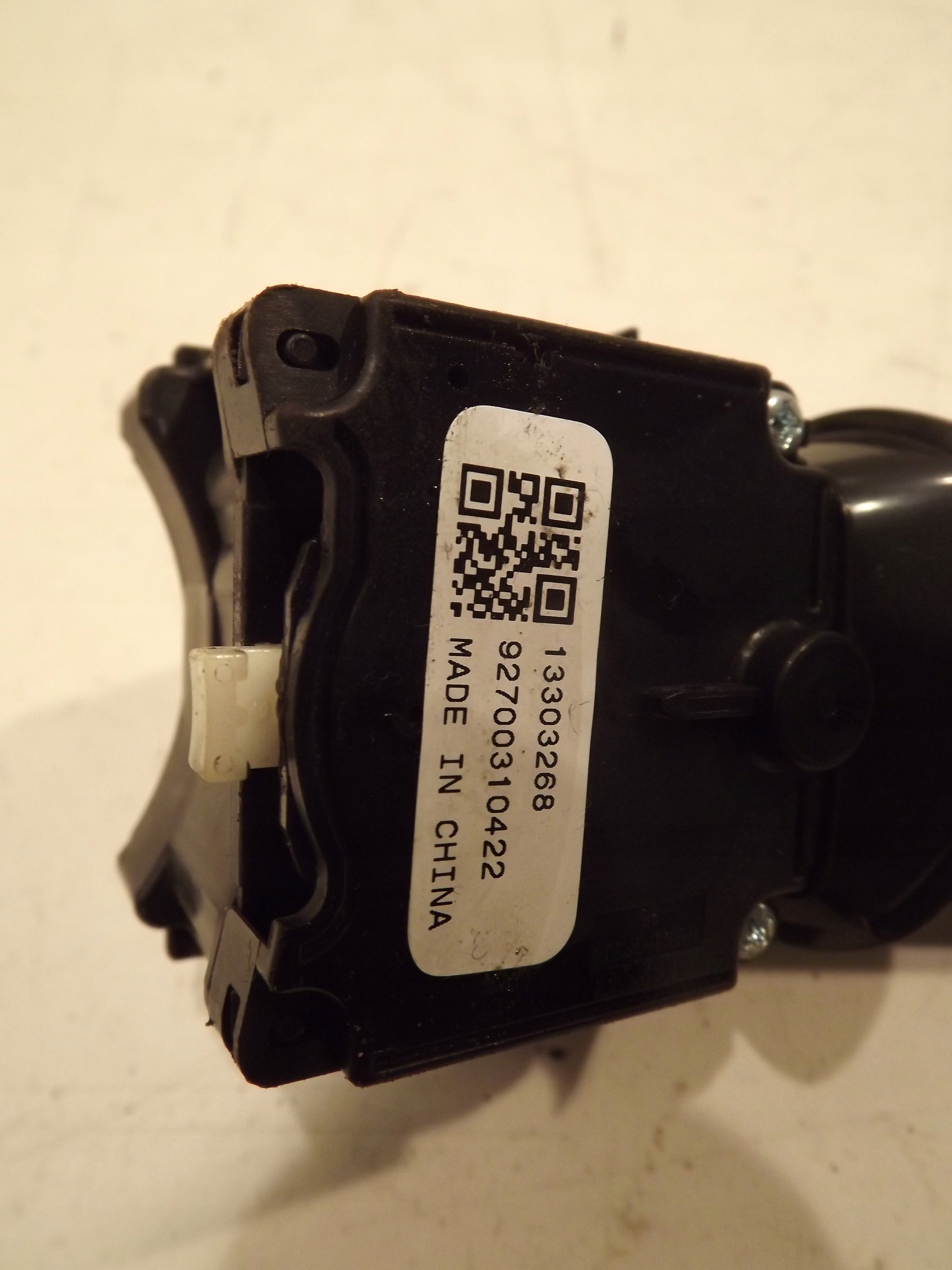 switch MANETKA 13303268 OPEL ASTRA IV J