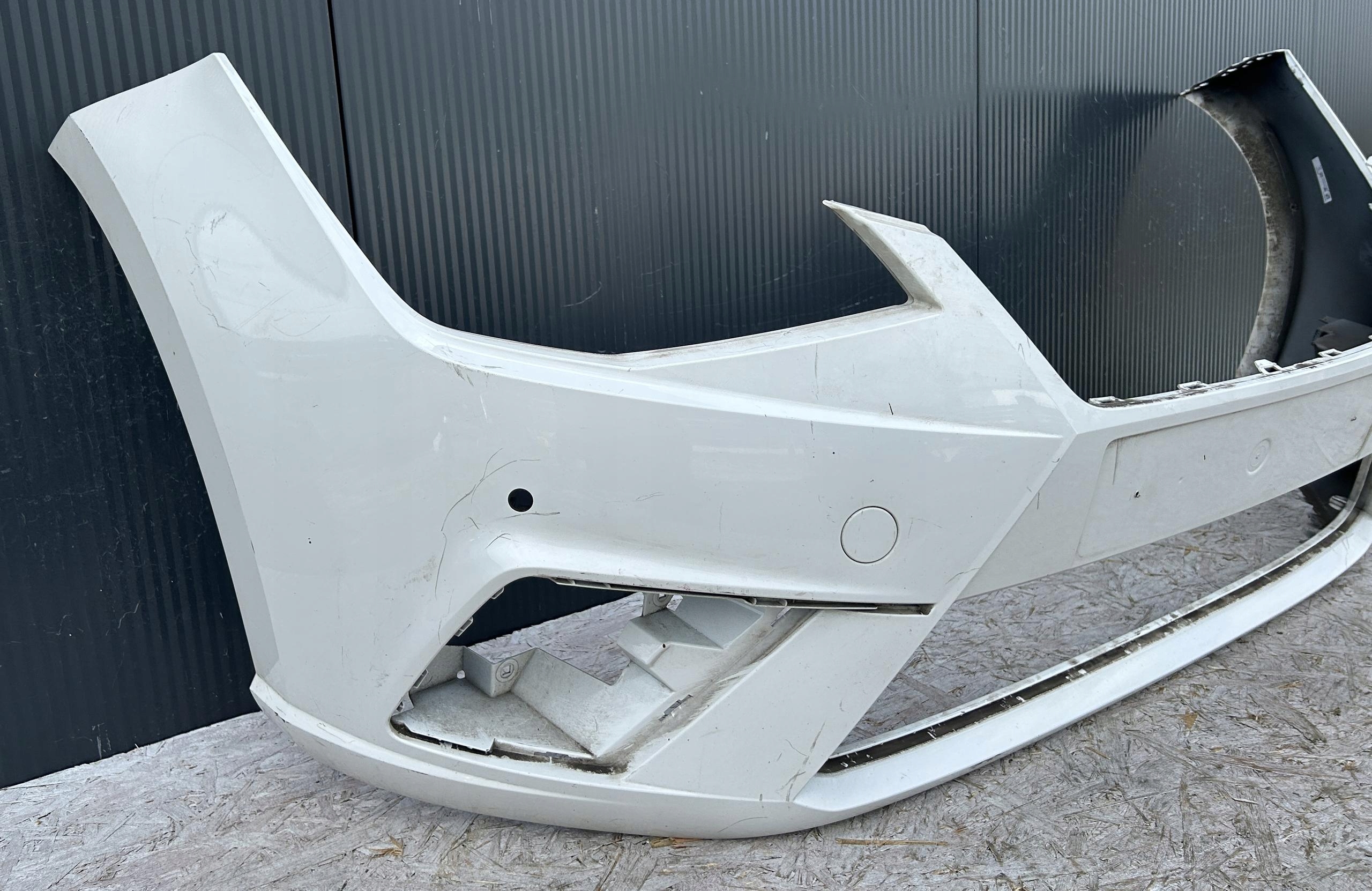 bumper front front SEAT IBIZA V 6F 17- PDC