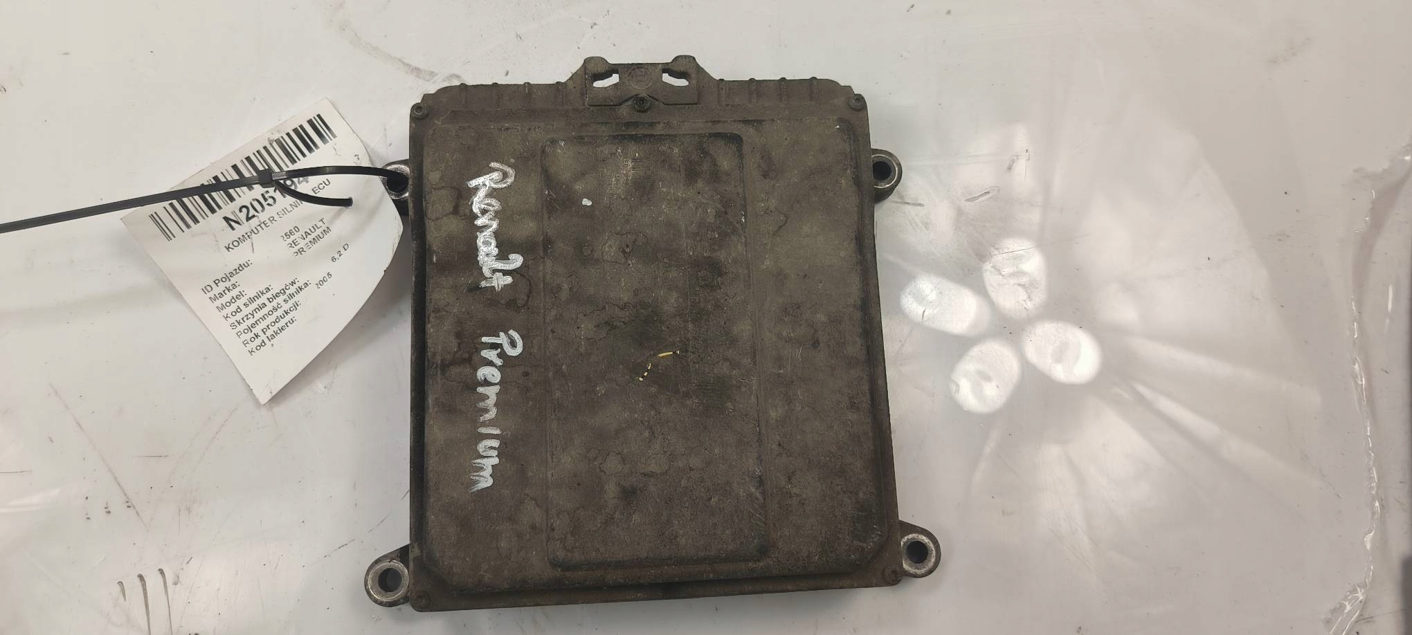computer of the engine ECU RENAULT PREMIUM