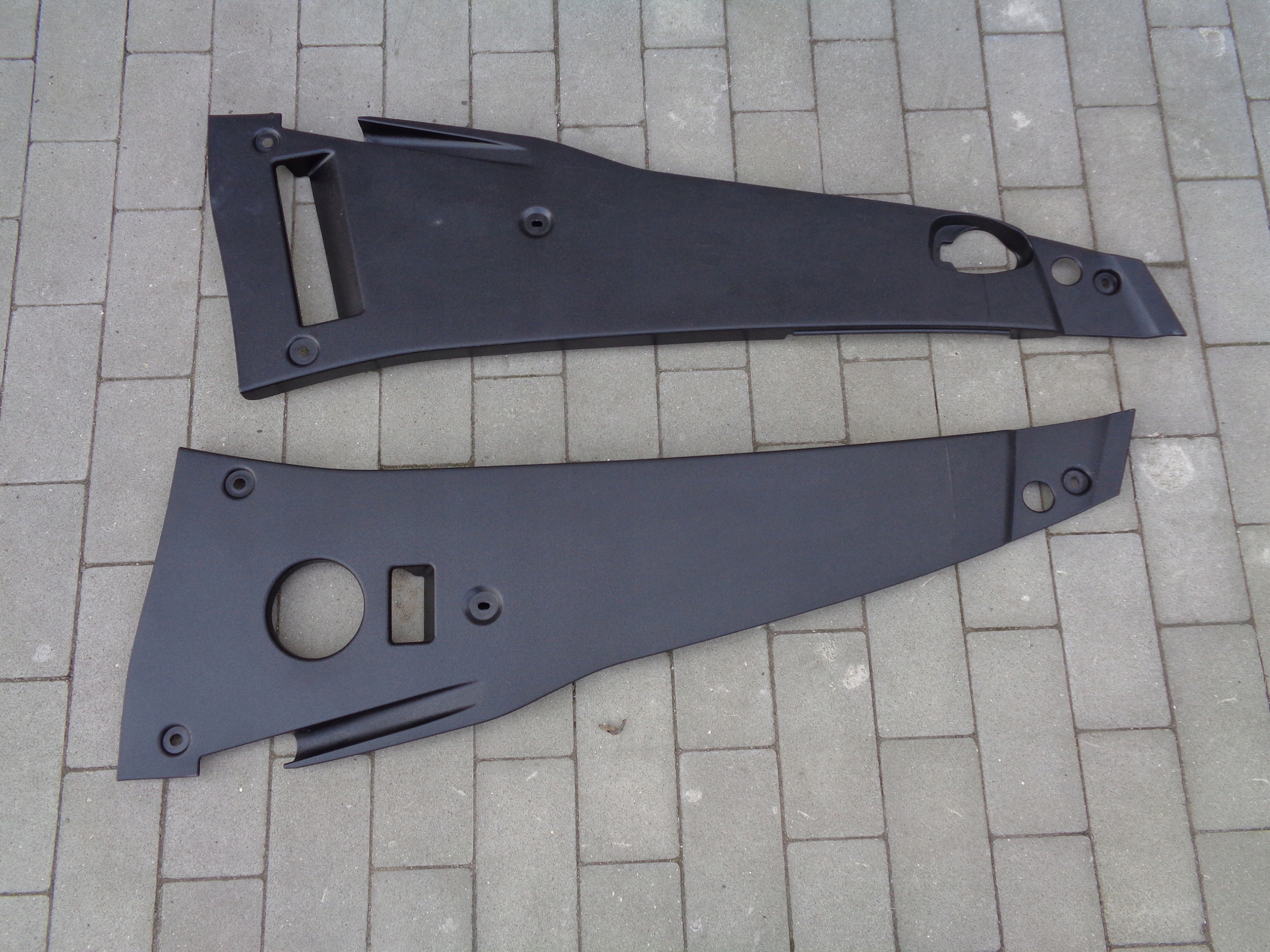 53795-50060 53796-50030 - БРЫЗГОВИК ДВИГАТЕЛЯ LEXUS LS 460 IV LS460